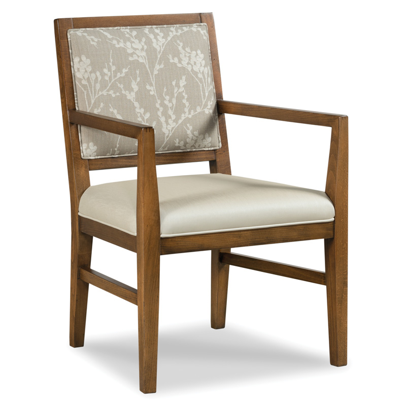 Fairfield 8745-04  Potter Arm Chair