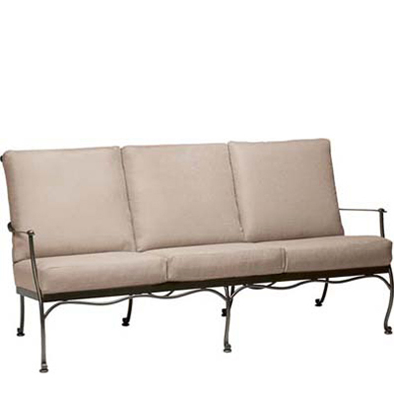 Woodard 7F0020 Maddox Sofa with Cushions