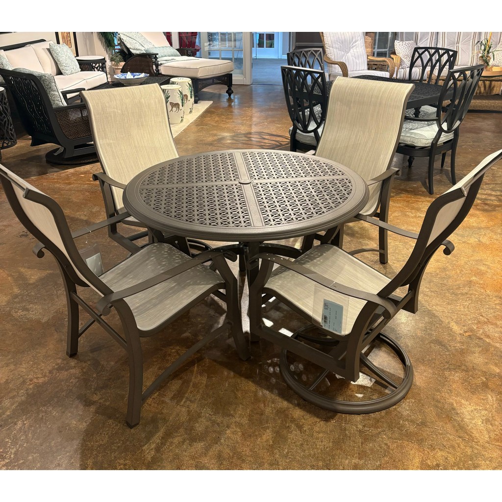 Courtland Outdoor Dining Set