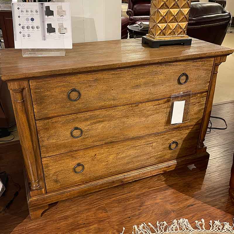 Chest of Drawers Jonathan Charles