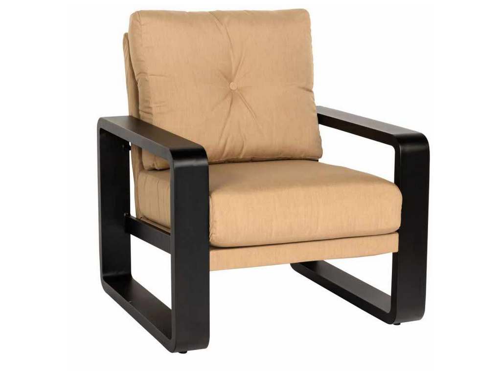 Woodard 7D0806 Vale Lounge Chair with Upholstered Back