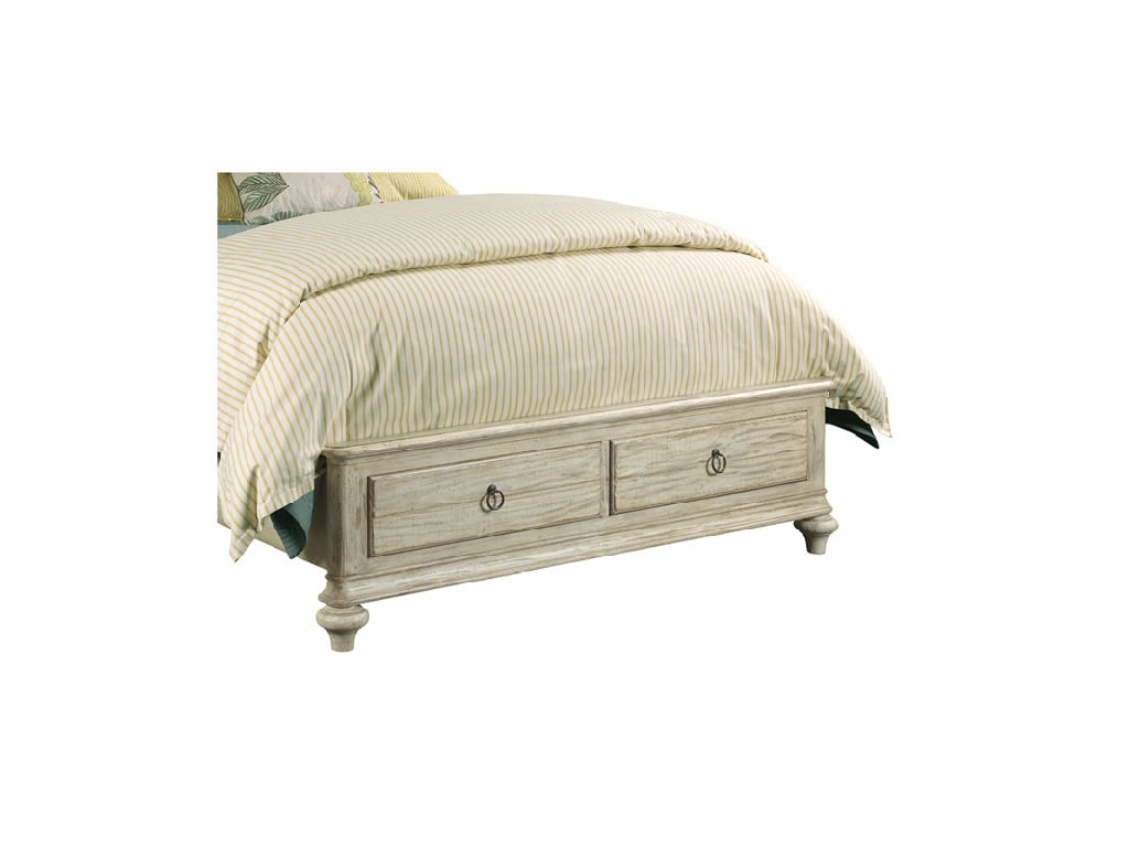 Kincaid 75-138R Weatherford Storage Footboard Queen Cornsilk