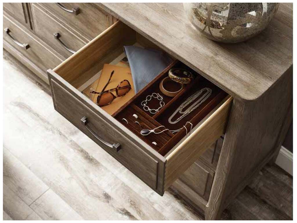 Kincaid 025-130 Urban Cottage Bancroft Eight Drawer Dresser
