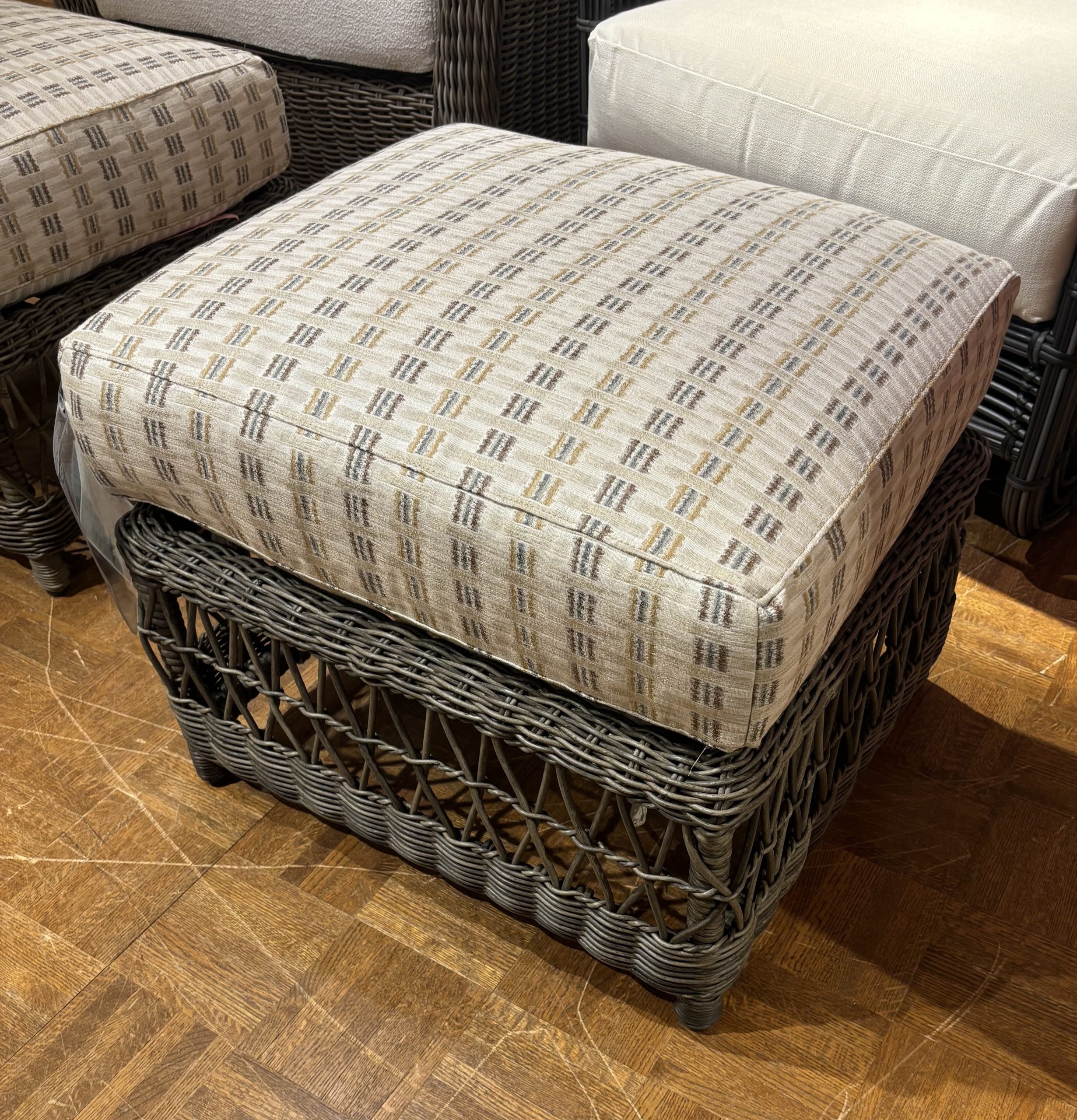 Lane Venture 558-05 Mystic Harbor Outdoor Ottoman