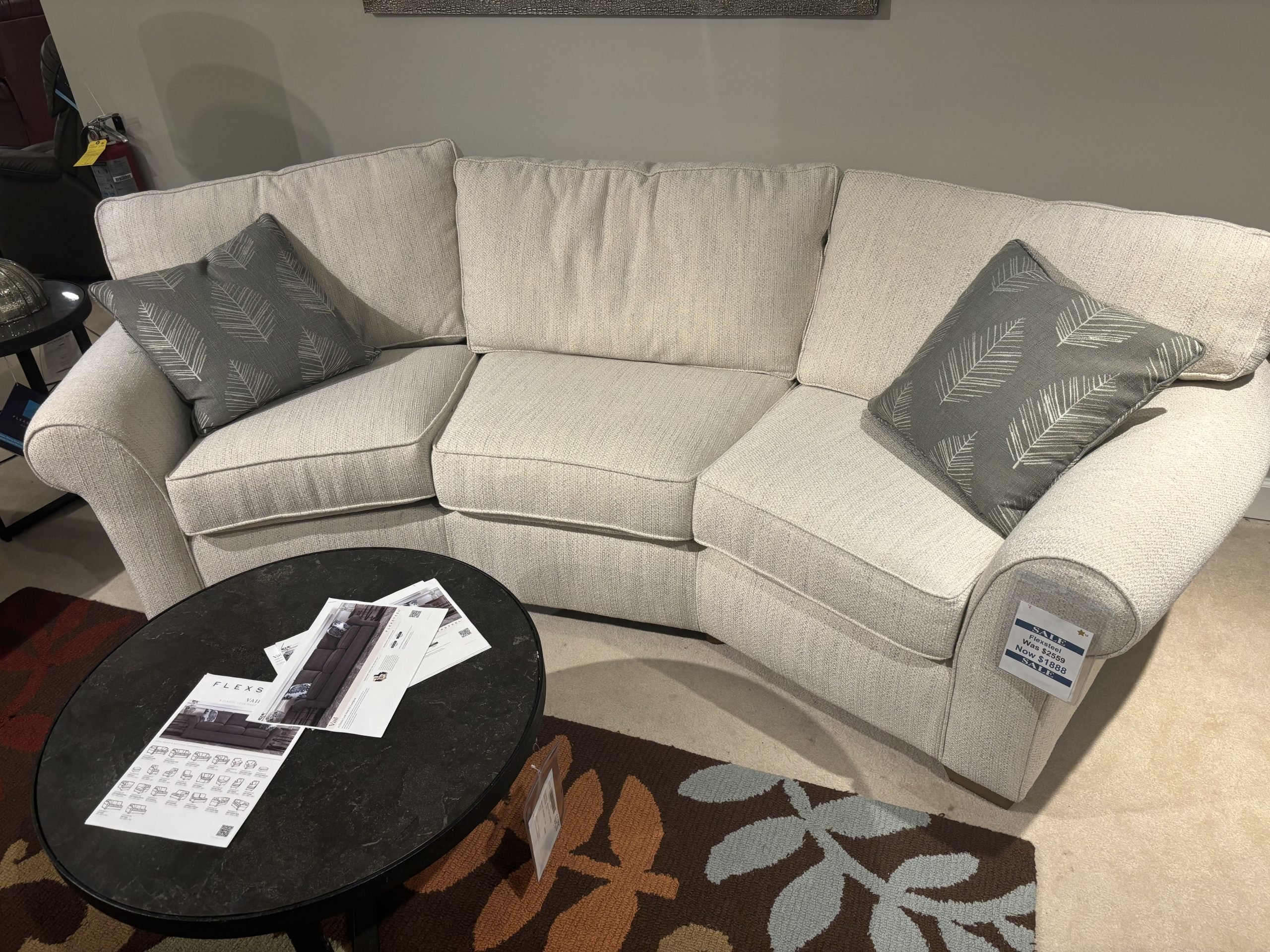 Flexsteel vail conversation sofa discount