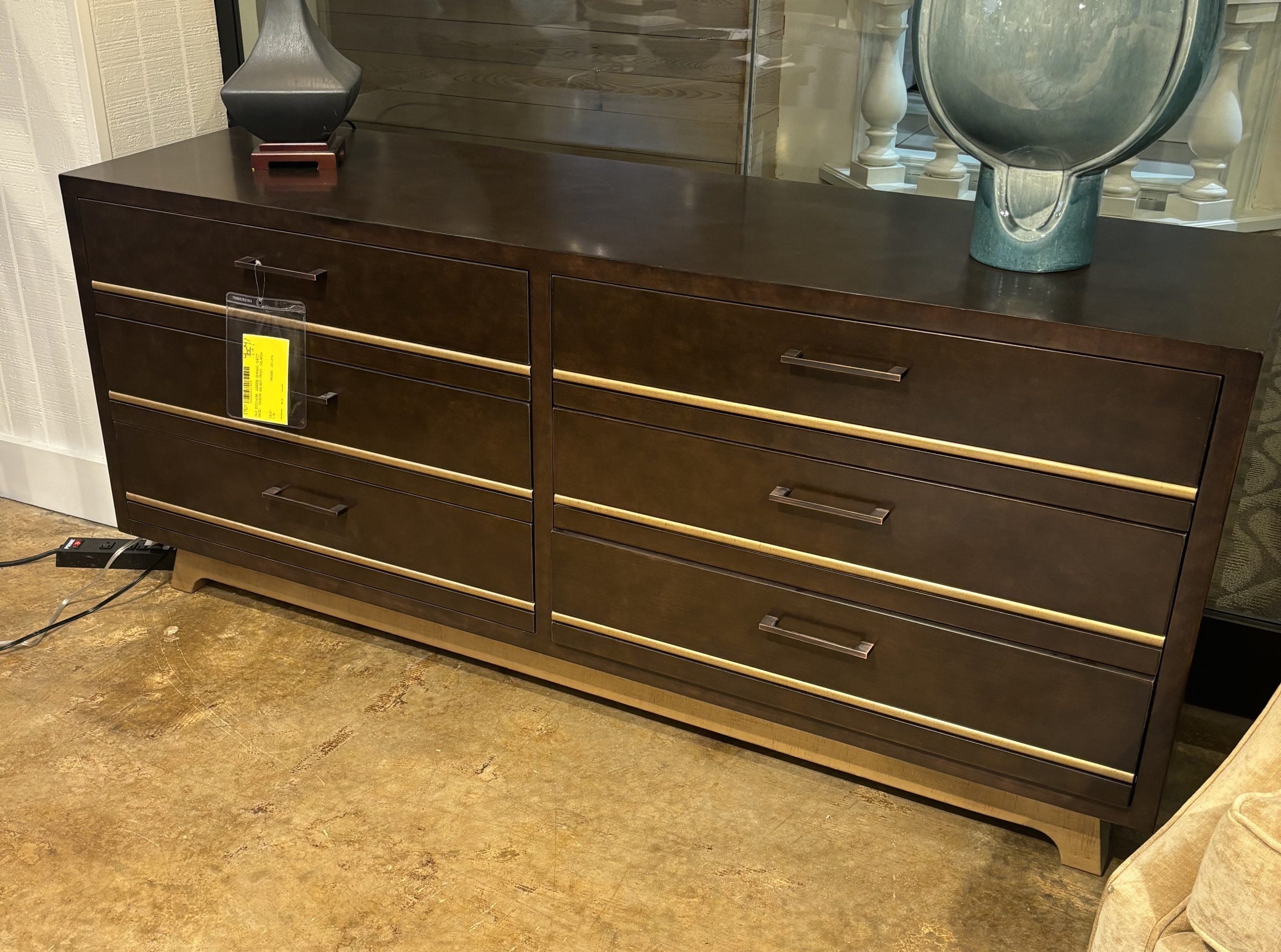 Old Biscayne 10205-B Borago Chest Old Biscayne 10205-B Borago Chest