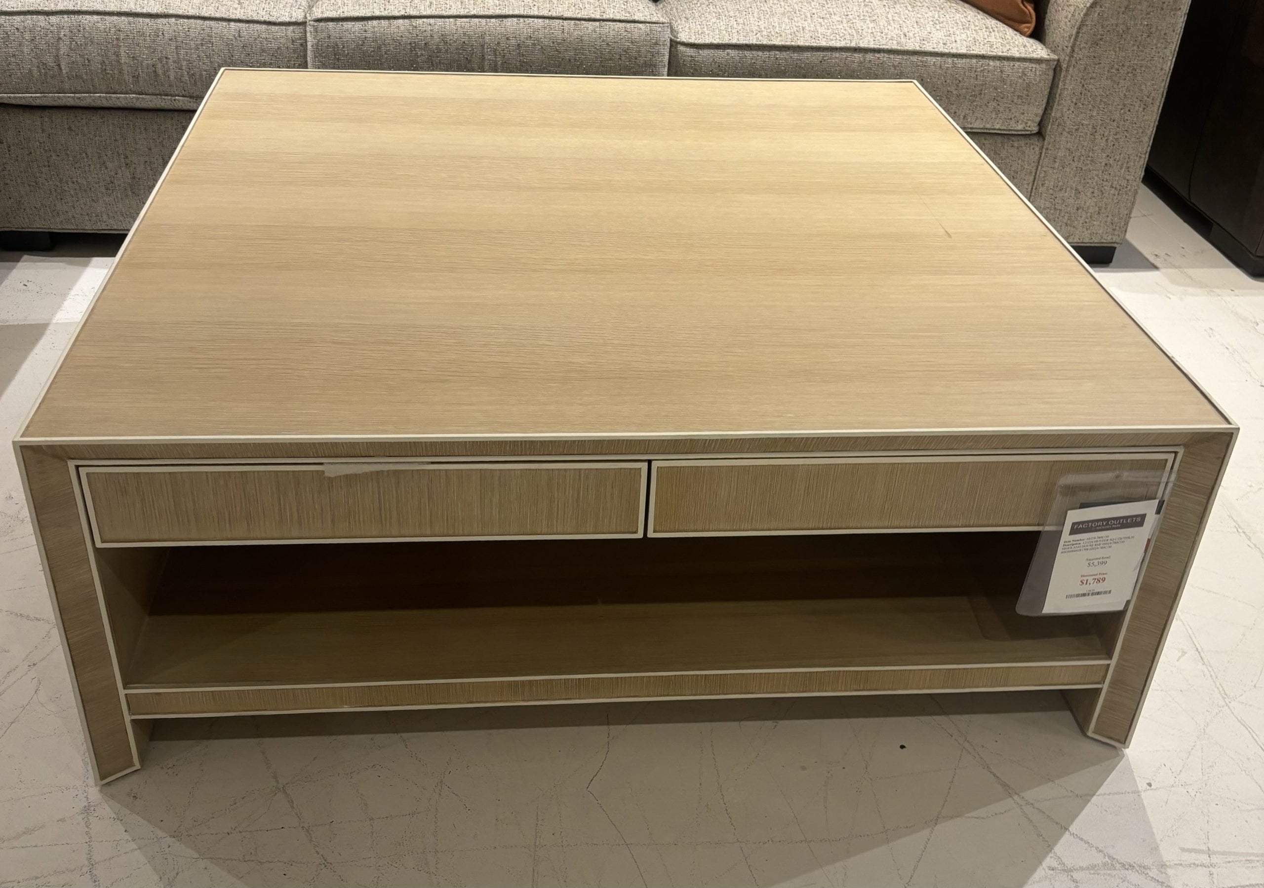 Highland House HH19-780C/30 Hunter Cocktail Table