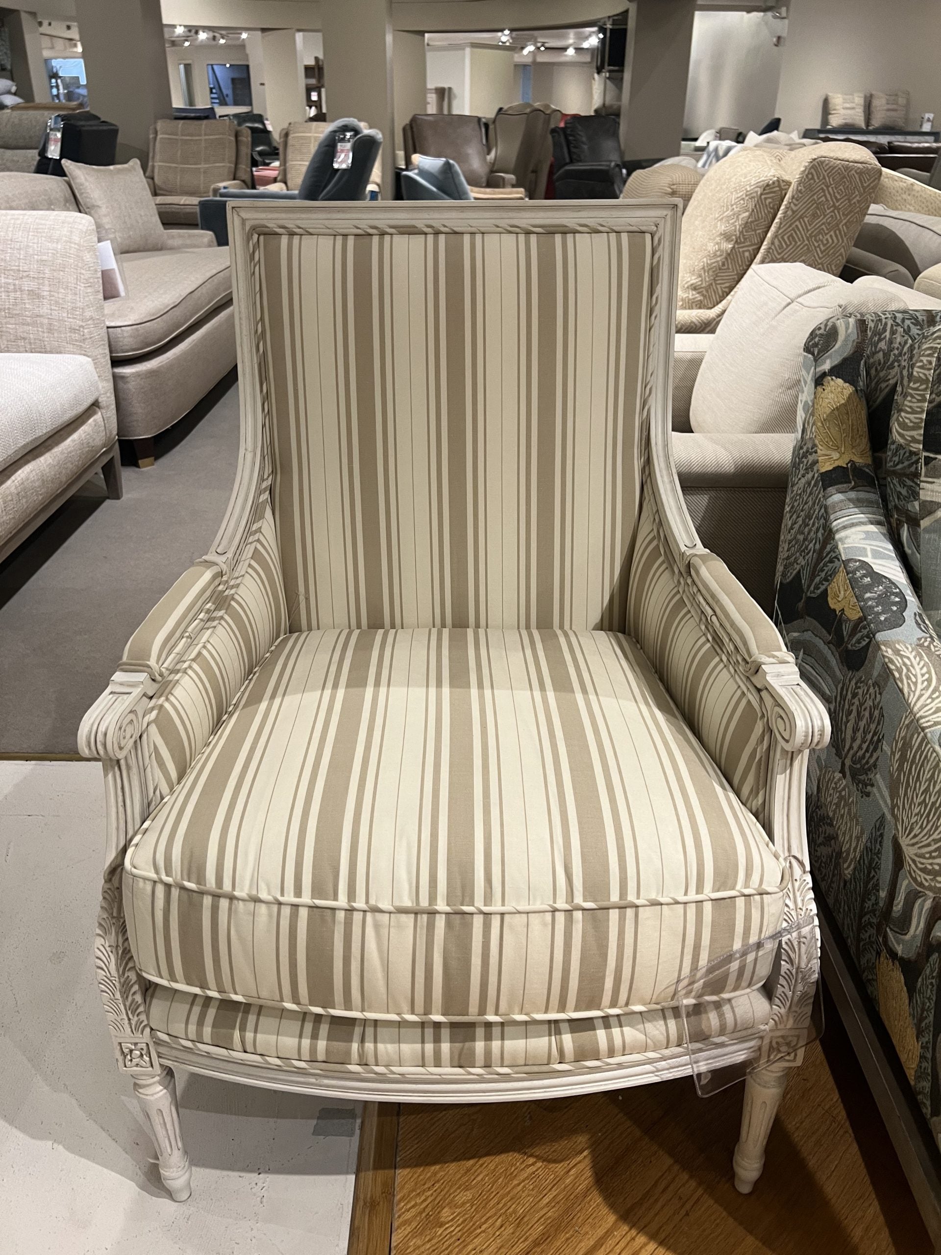 Highland House 1293/150 Augusta Chair Highland House 1293/150 Augusta Chair