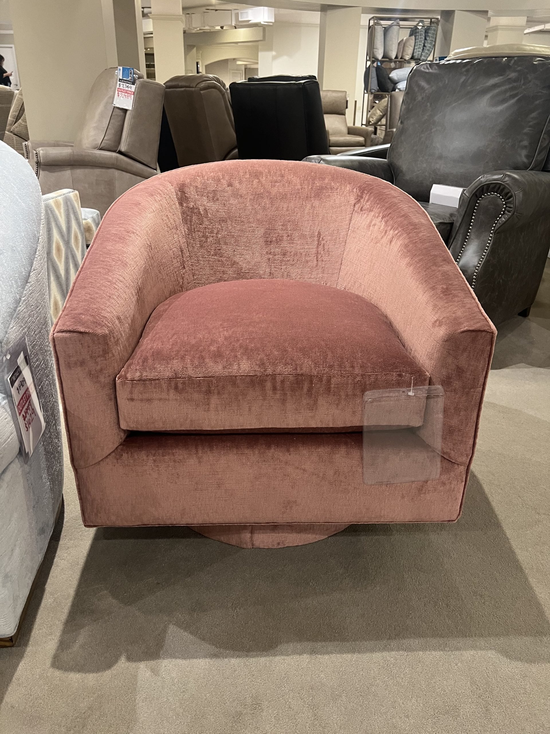 Highland House 1339SW/200 Mary Jane Swivel Chair