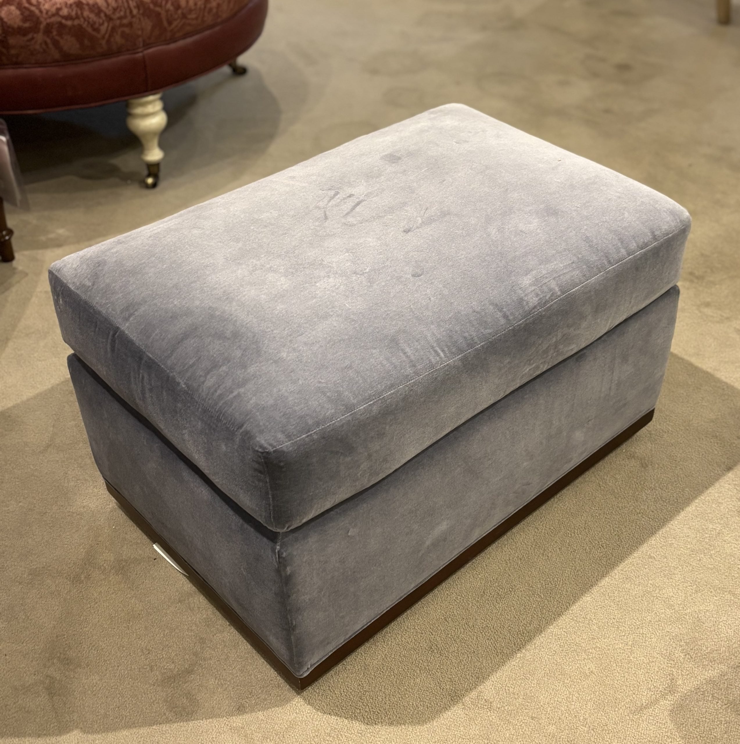 Hickory Chair HC9509-29C/ Jules Ottoman