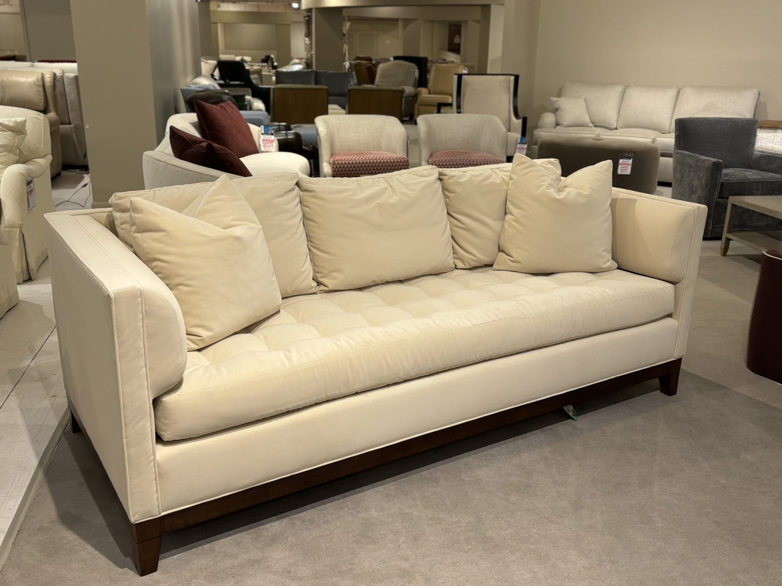 Hickory Chair PE2378-10 Anna Button Sofa