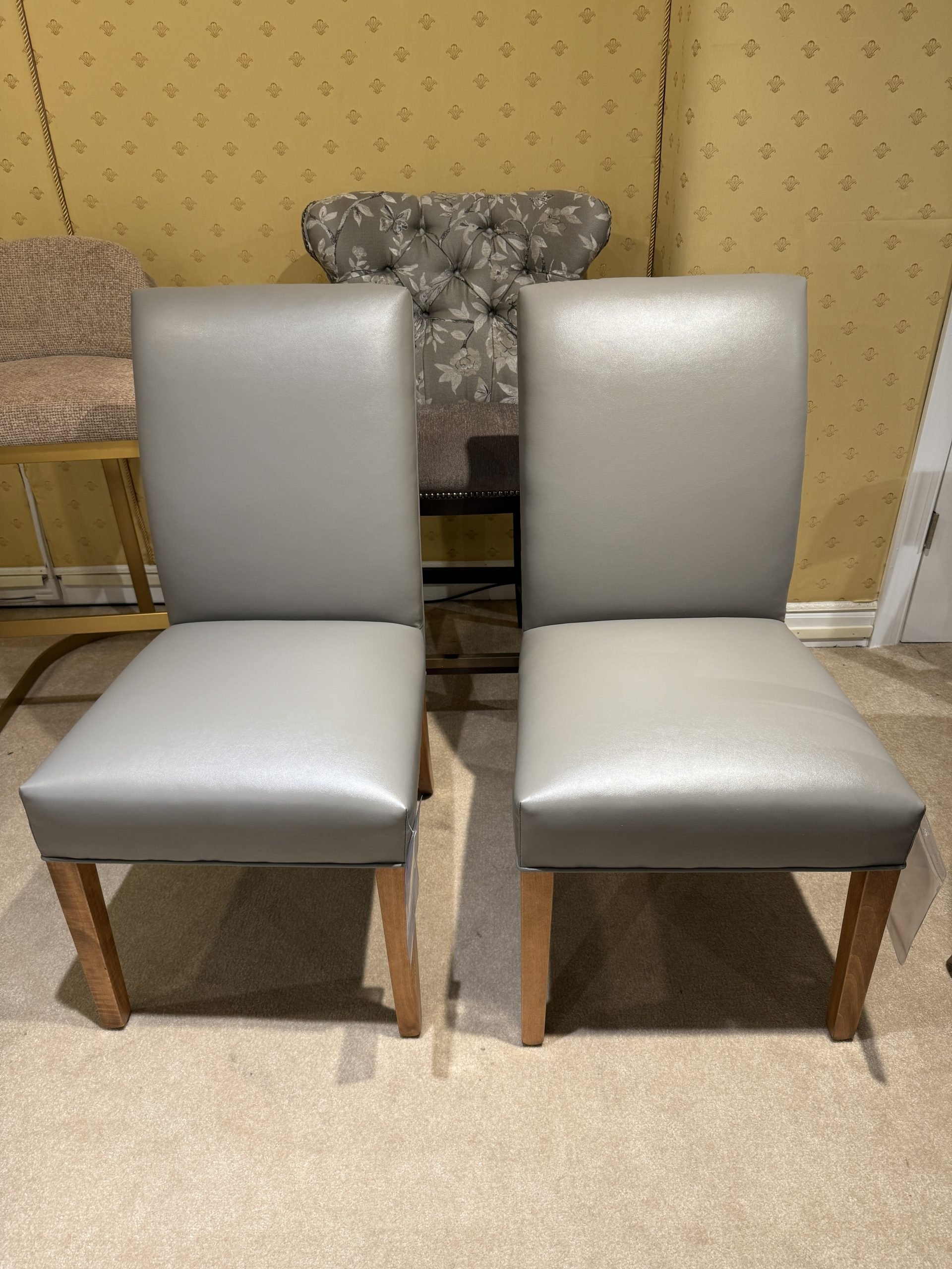 Still Fork 283285 Baxter Leather Upholstery Dining Chairs (pair)