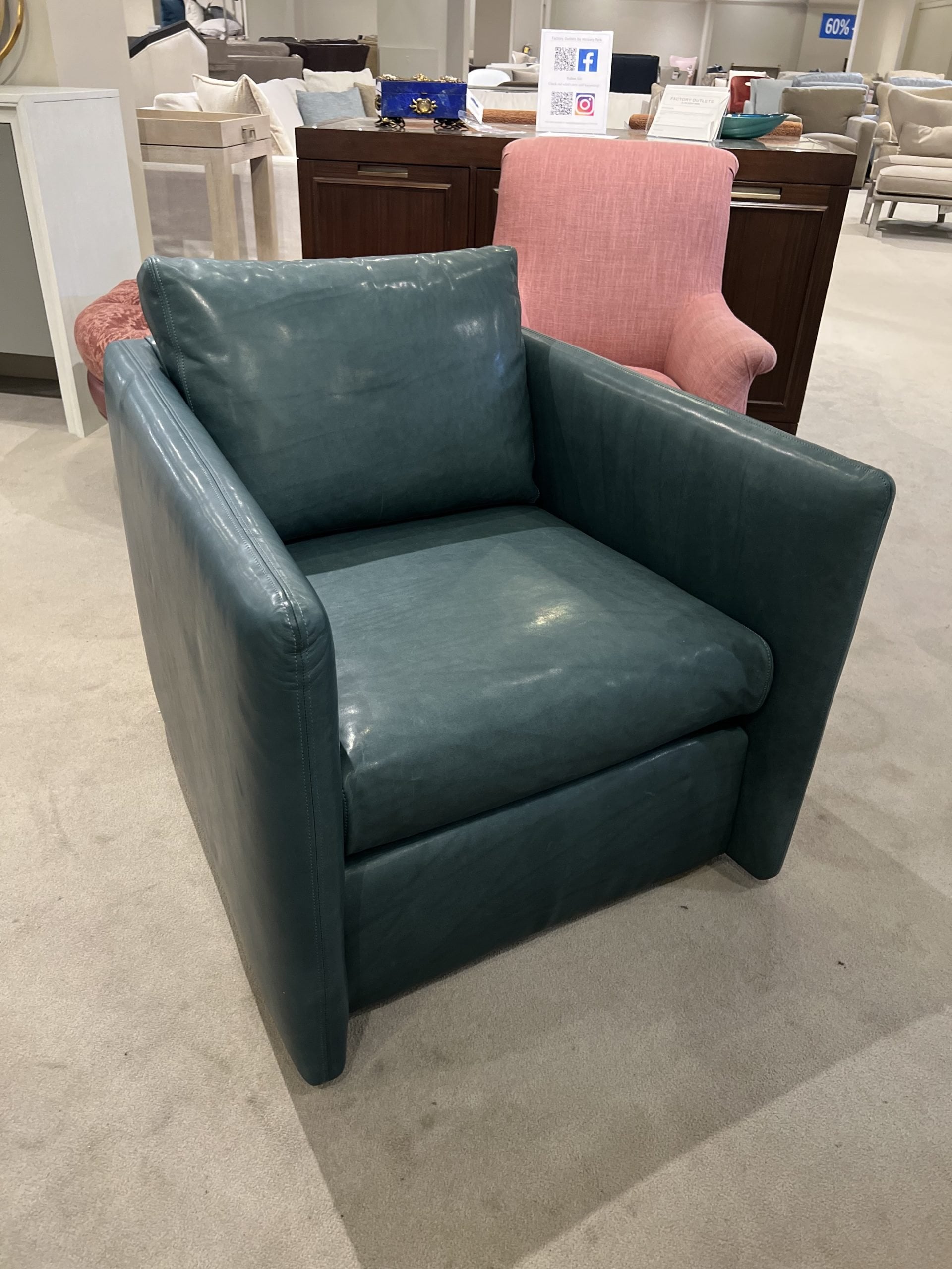 Highland House 1158SW/160 Dar Swivel Chair