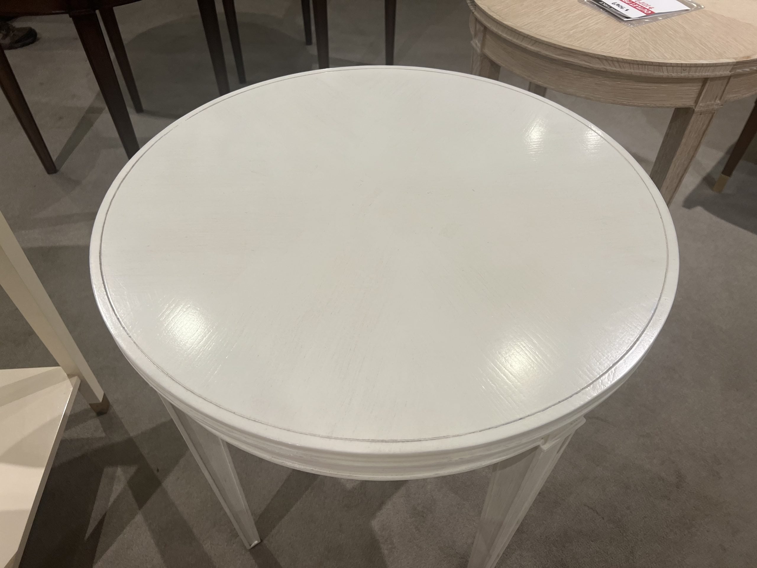 Highland House HH26-138/30 Lennox Side Table Highland House HH26-138/30 Lennox Side Table