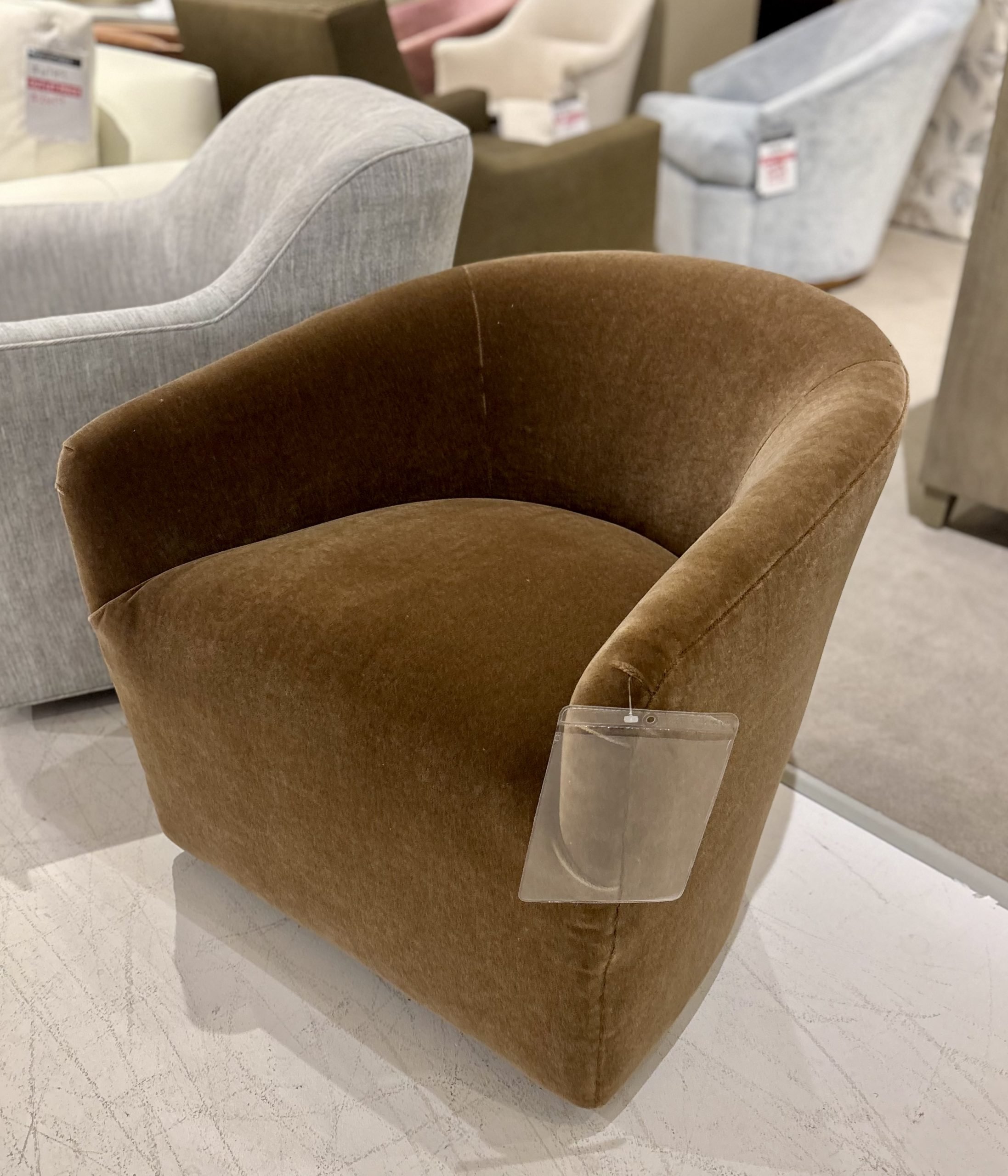 Jessica Charles 5313-S/087 Torance Swivel Chair