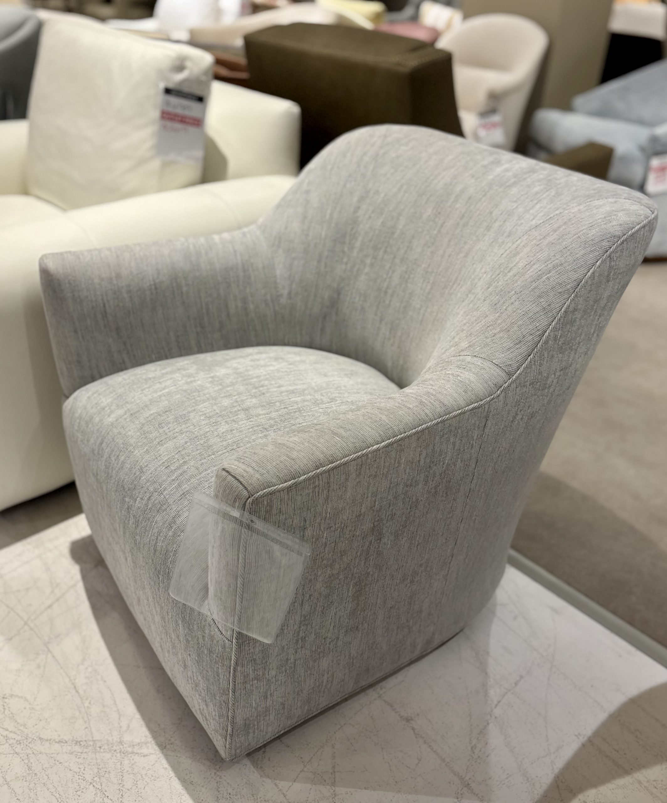 Jessica Charles 5168-S/001 Walton Swivel Chair