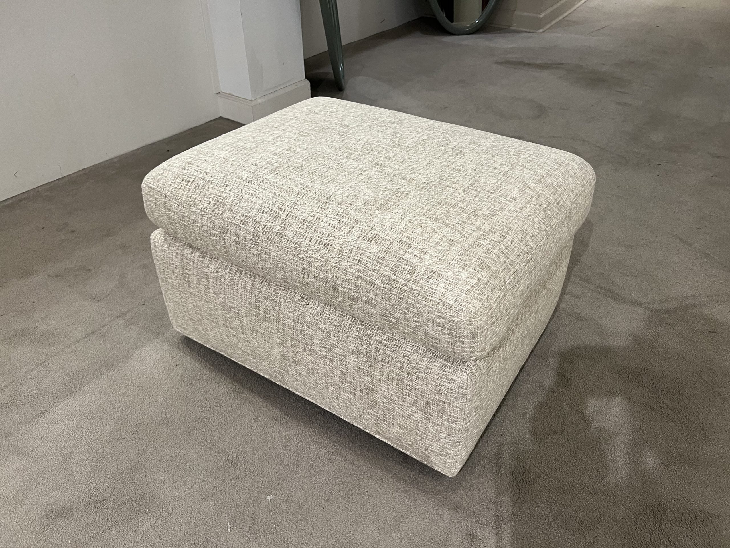Century LTD7126-12/130 Troy Ottoman