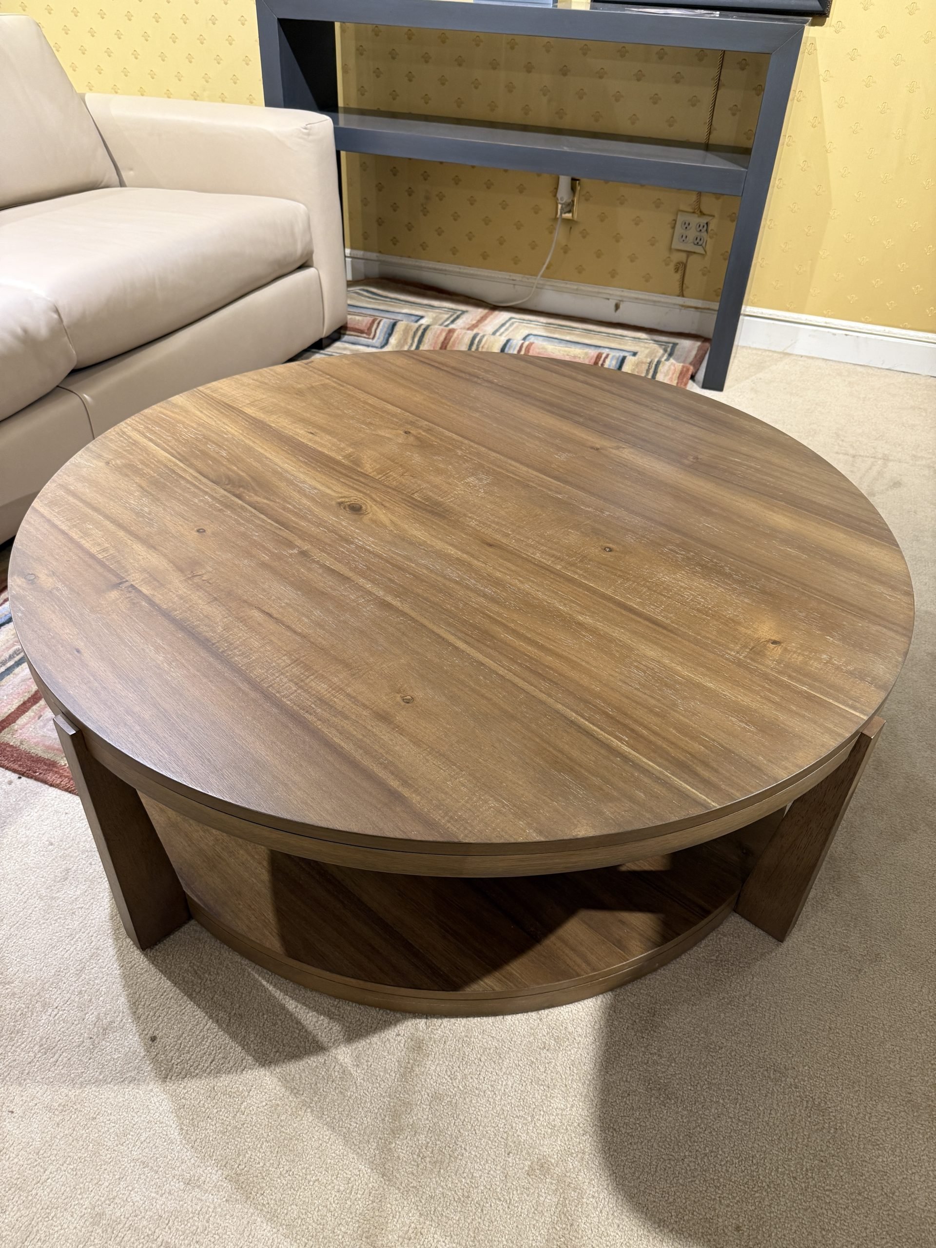 Rowe RR-10650-310 Koda Round Cocktail Table