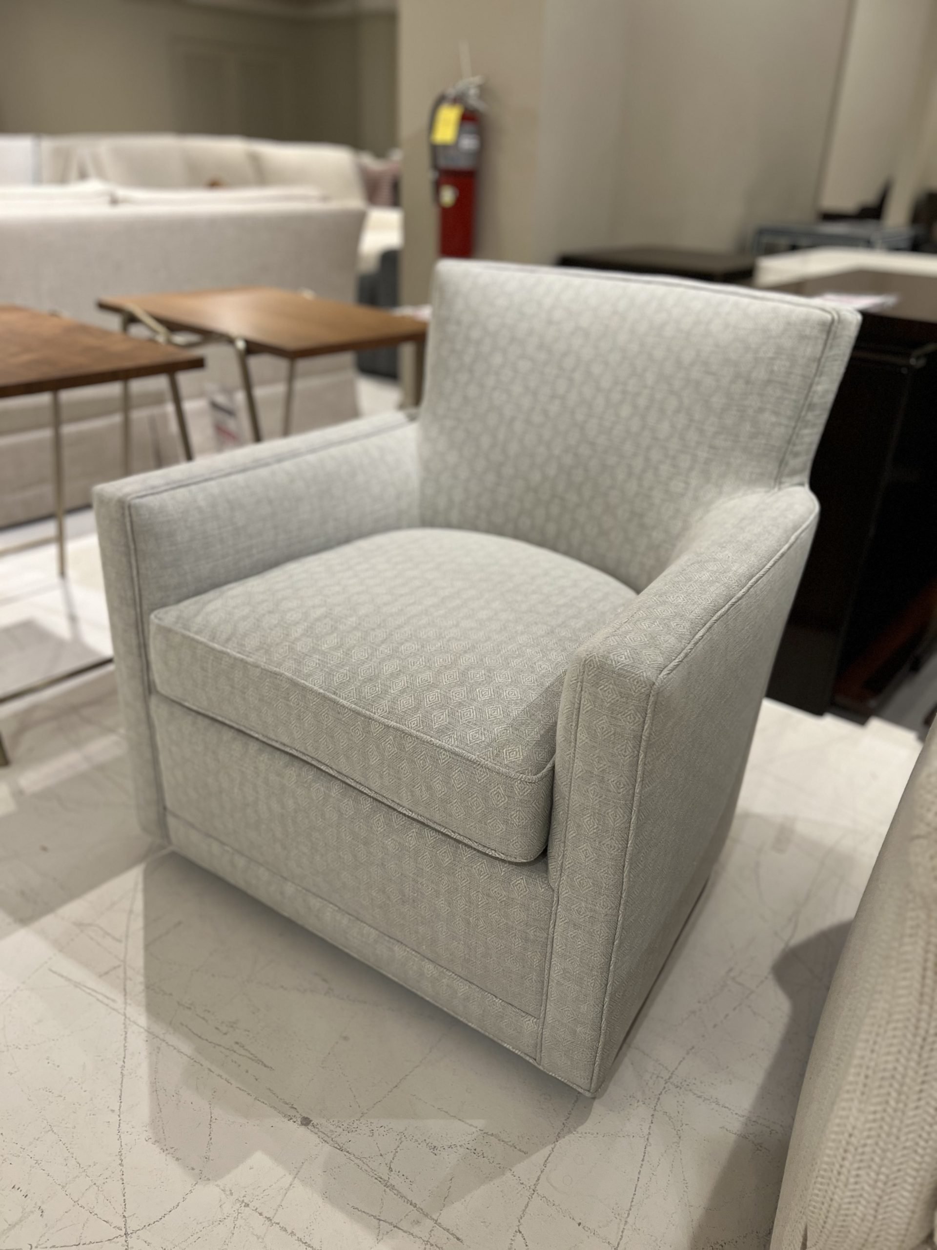 Jessica Charles 5292-S/10341 Marley Swivel Chair