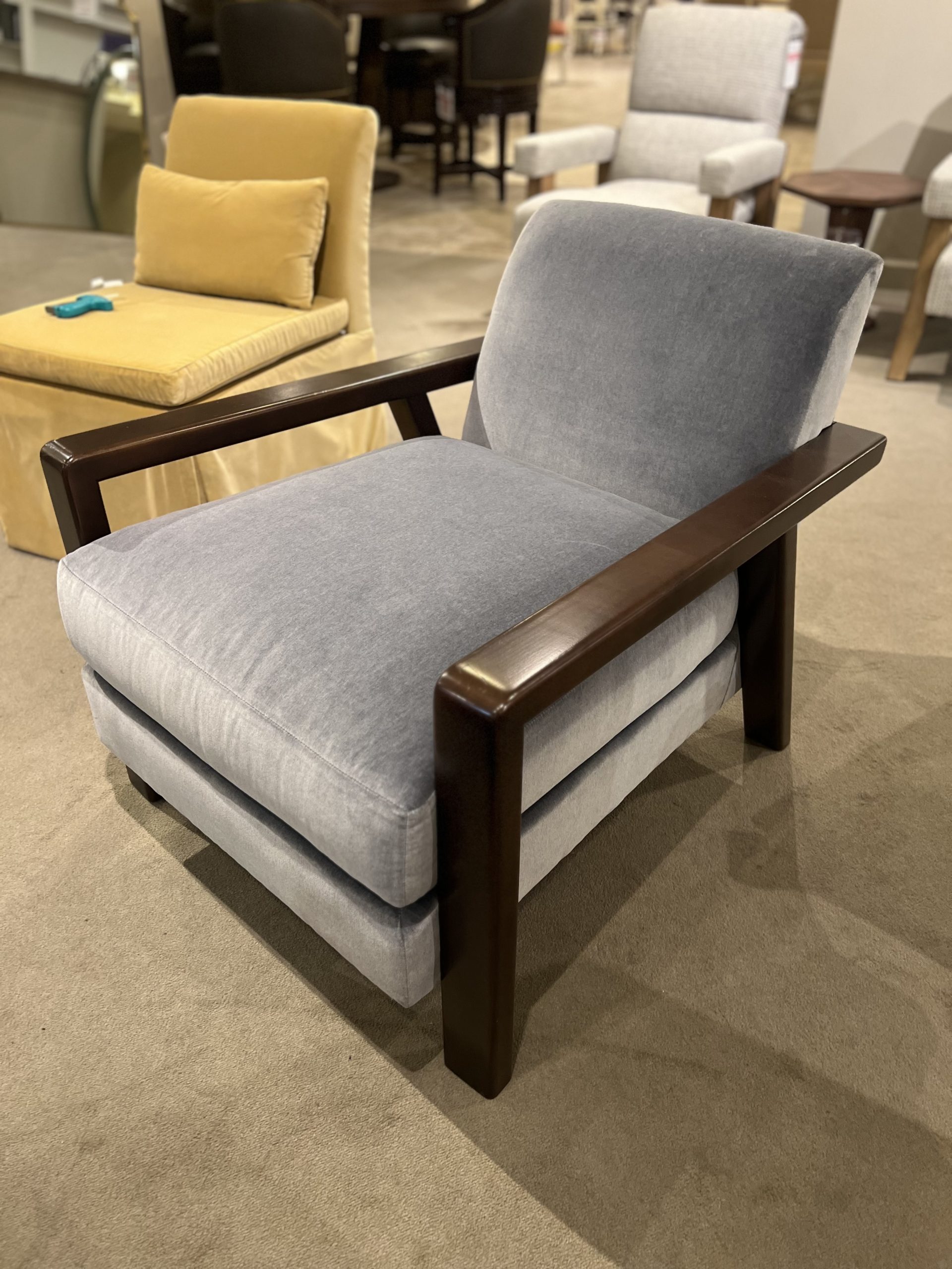 Hickory Chair HC3006-21/110 Wayne Lounge Chair