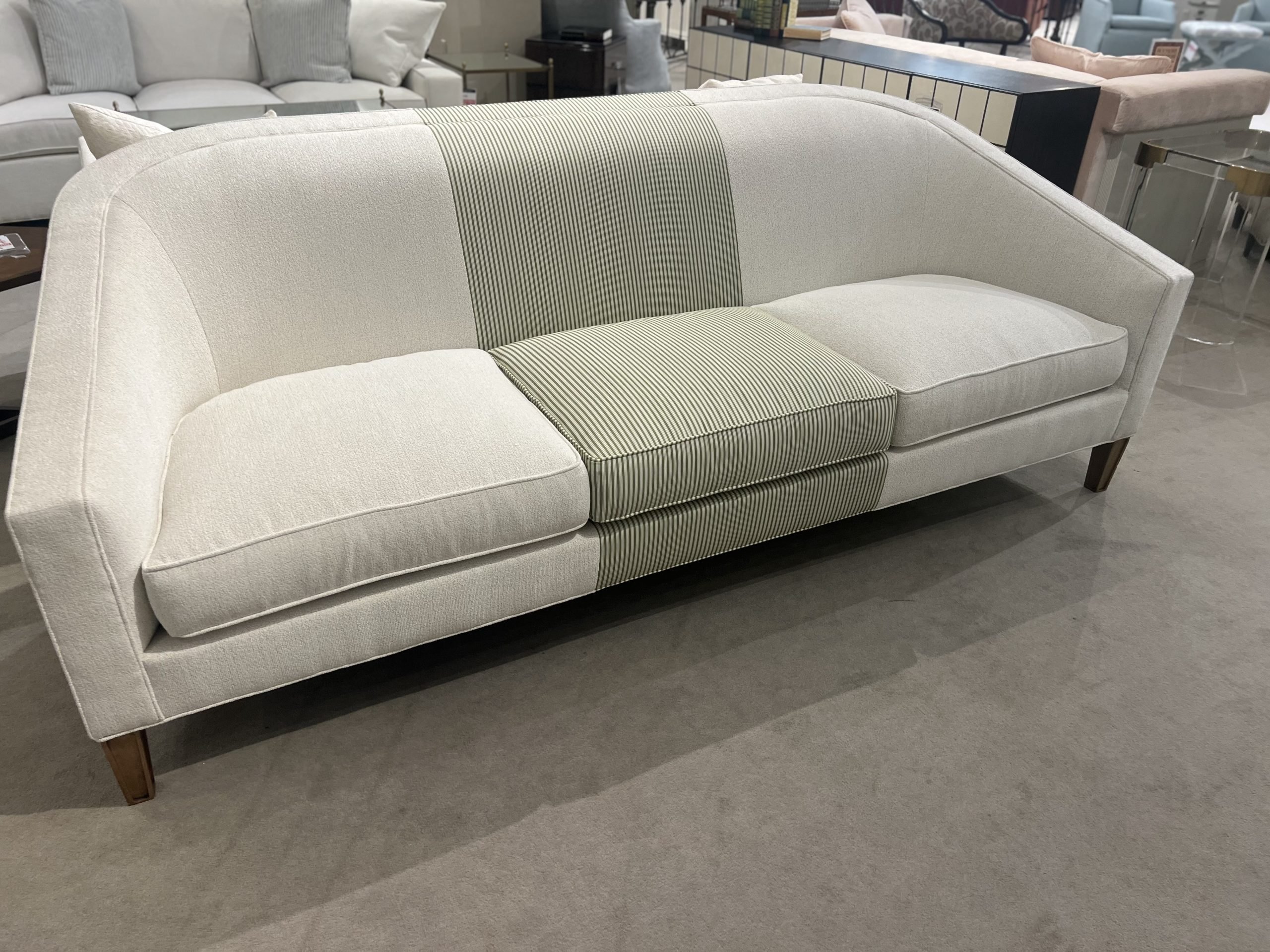 Hickory Chair PE6719-30/340 Harper Sofa