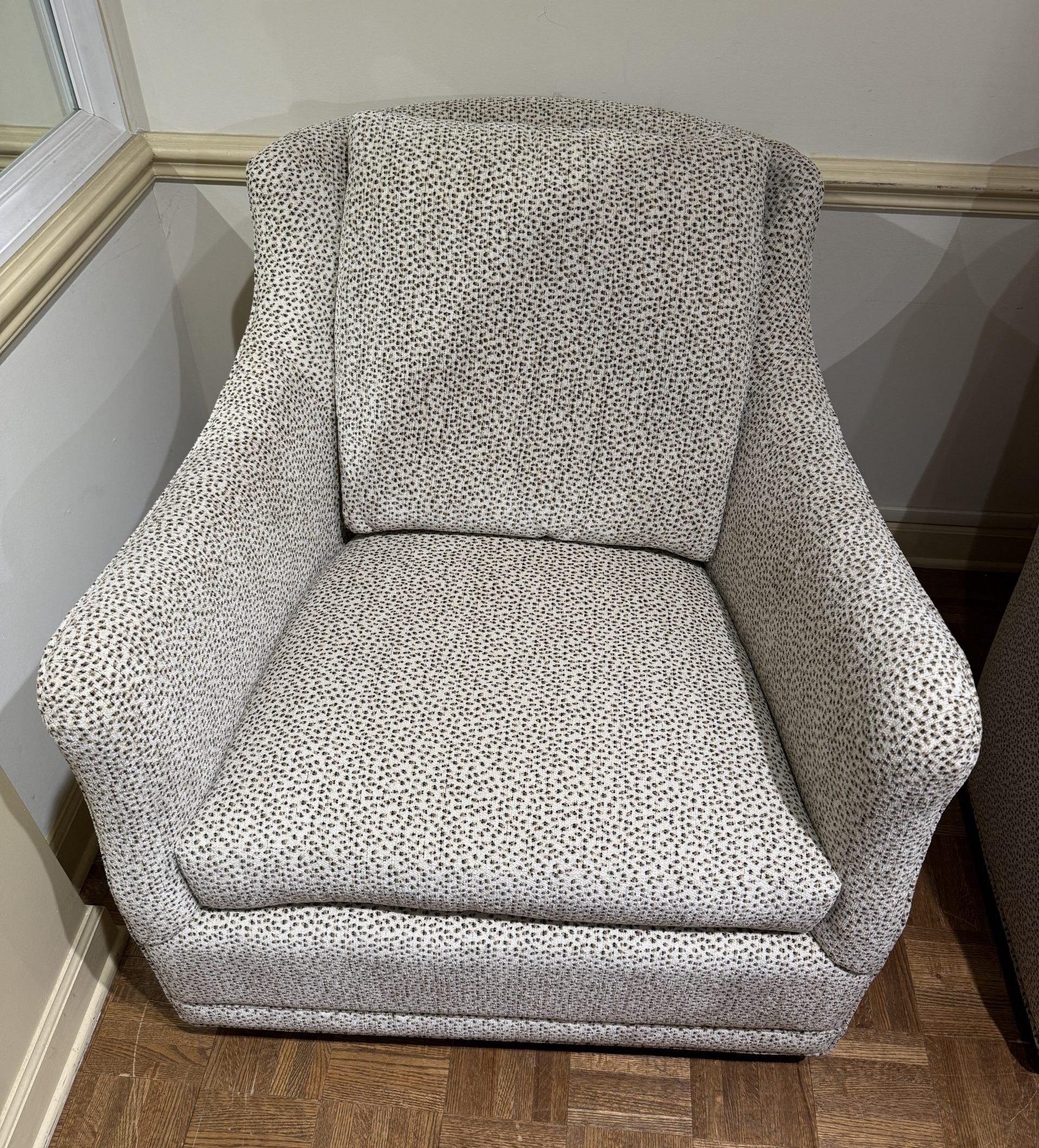 Jessica Charles 5478-S-SR Arcadia Sculpted Arm Swivel Rocker