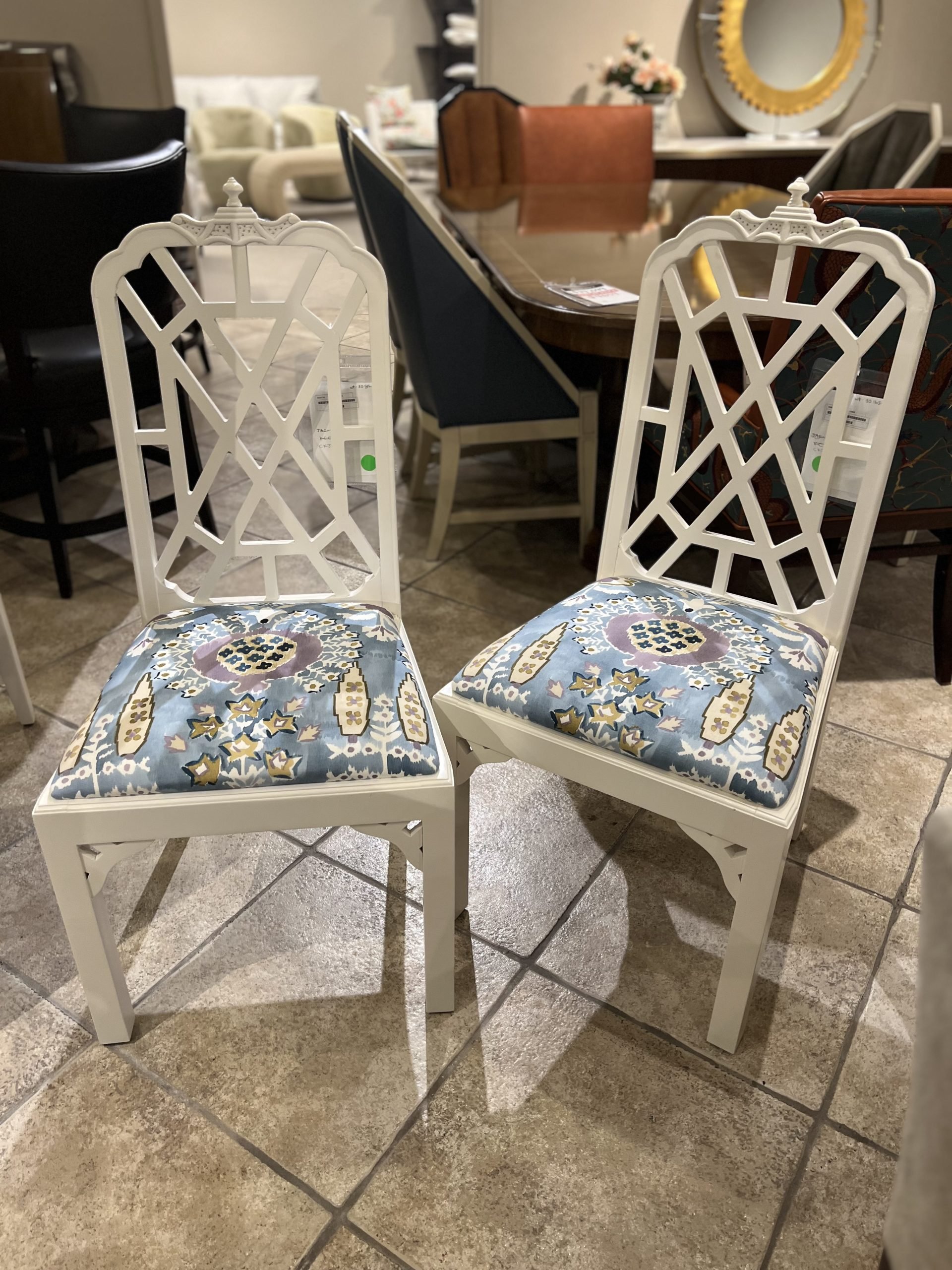 Highland House 1289S/160 Addison Side Chair