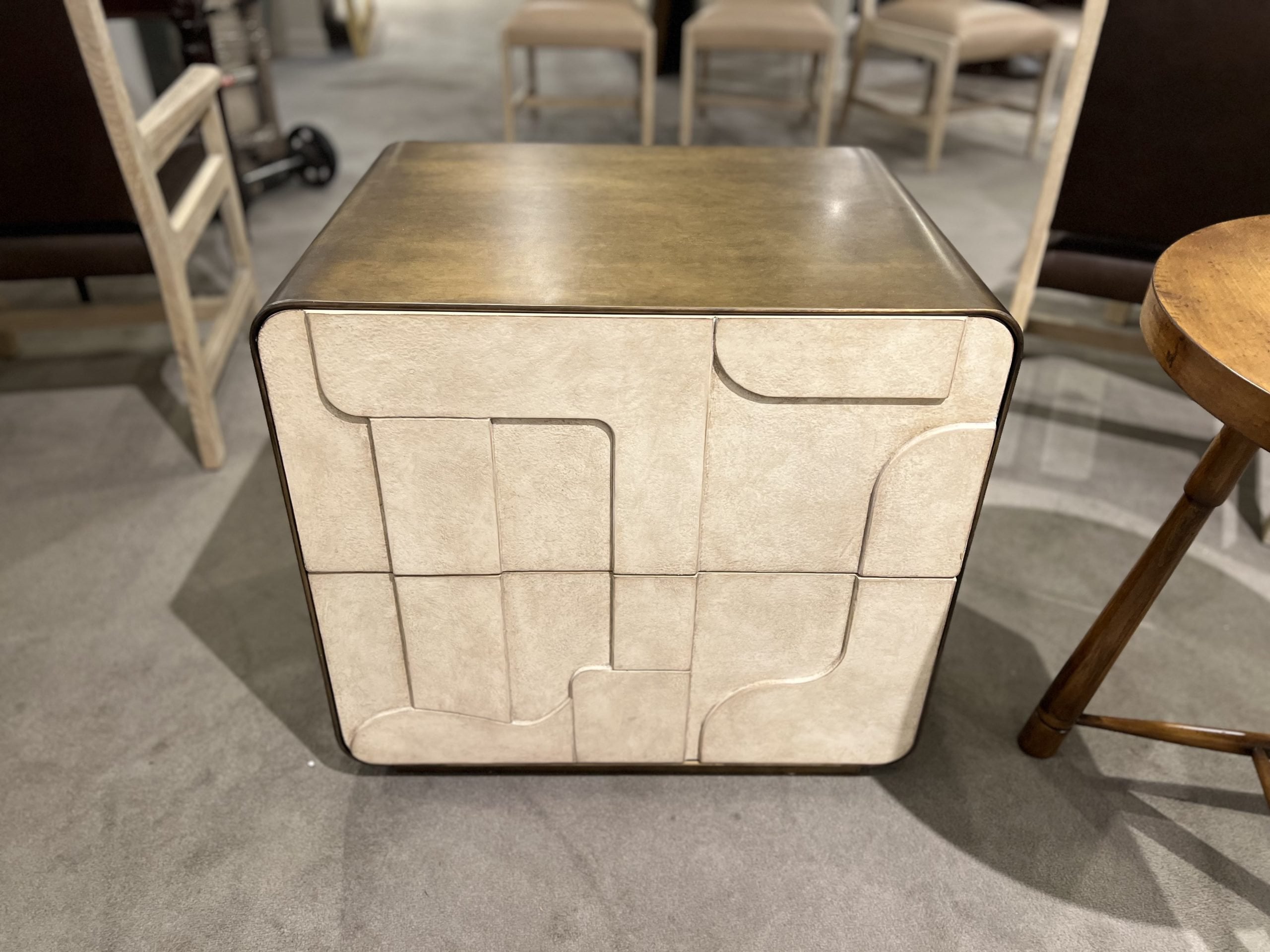 Maitland-Smith 8428-32/230 Hugo Side Table Maitland-Smith 8428-32/230 Hugo Side Table