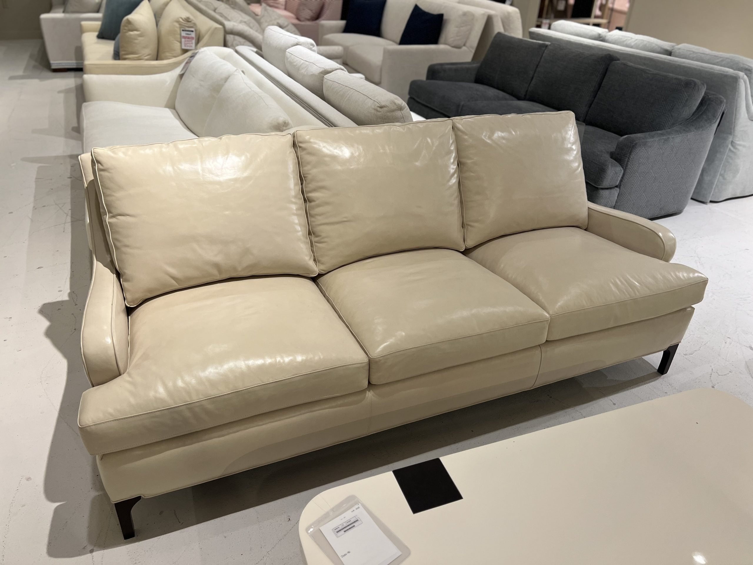 Hancock and Moore 6573-3/00307 Reuben Sofa