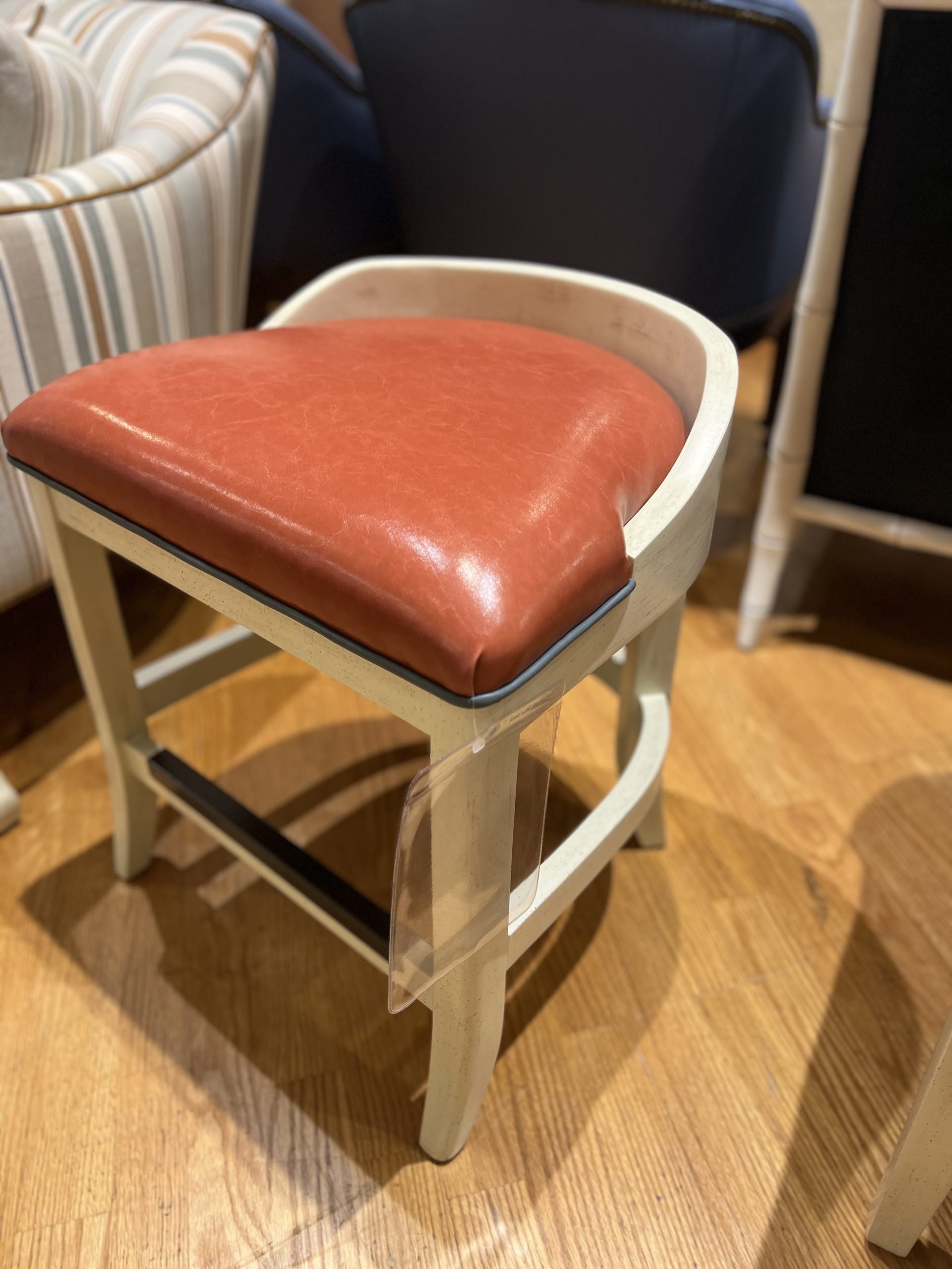 Jessica Charles 354/10402 Ethan Vanity Stool