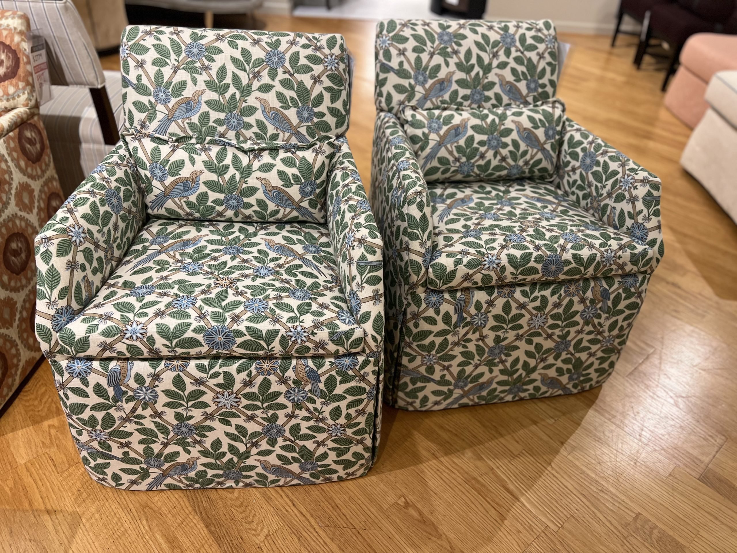 Jessica Charles 987-C/10290,10291 Alicia Chair w/ Casters