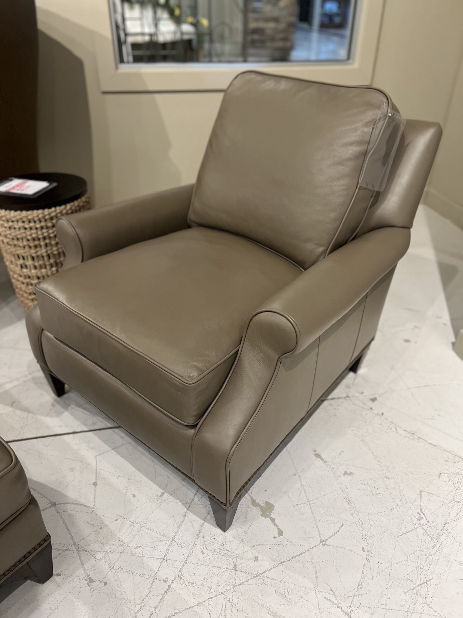 Hancock and Moore 2YC01/00457 Your Way Classic Chair