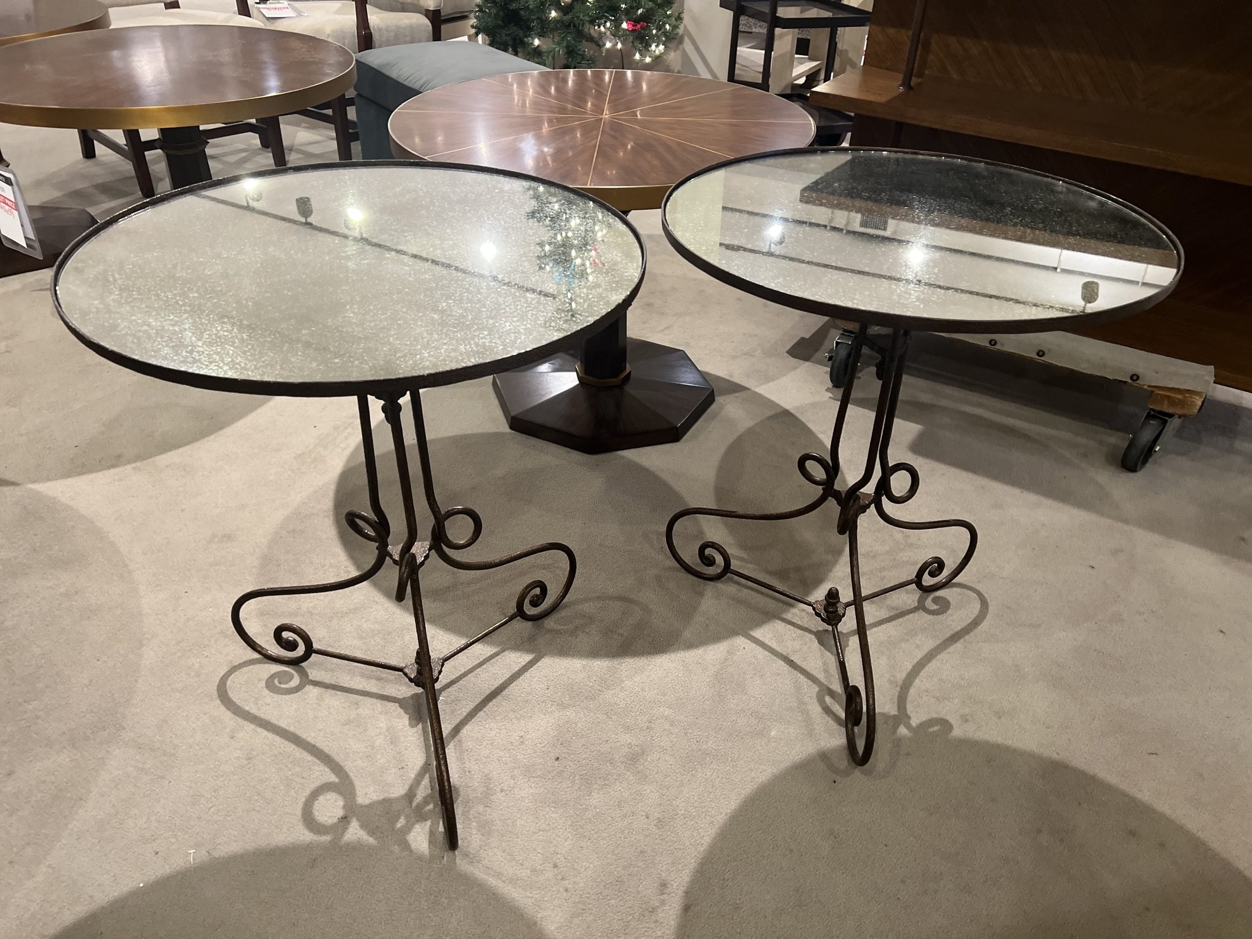 Hickory Chair HC7784-10/90 Venice Side Table