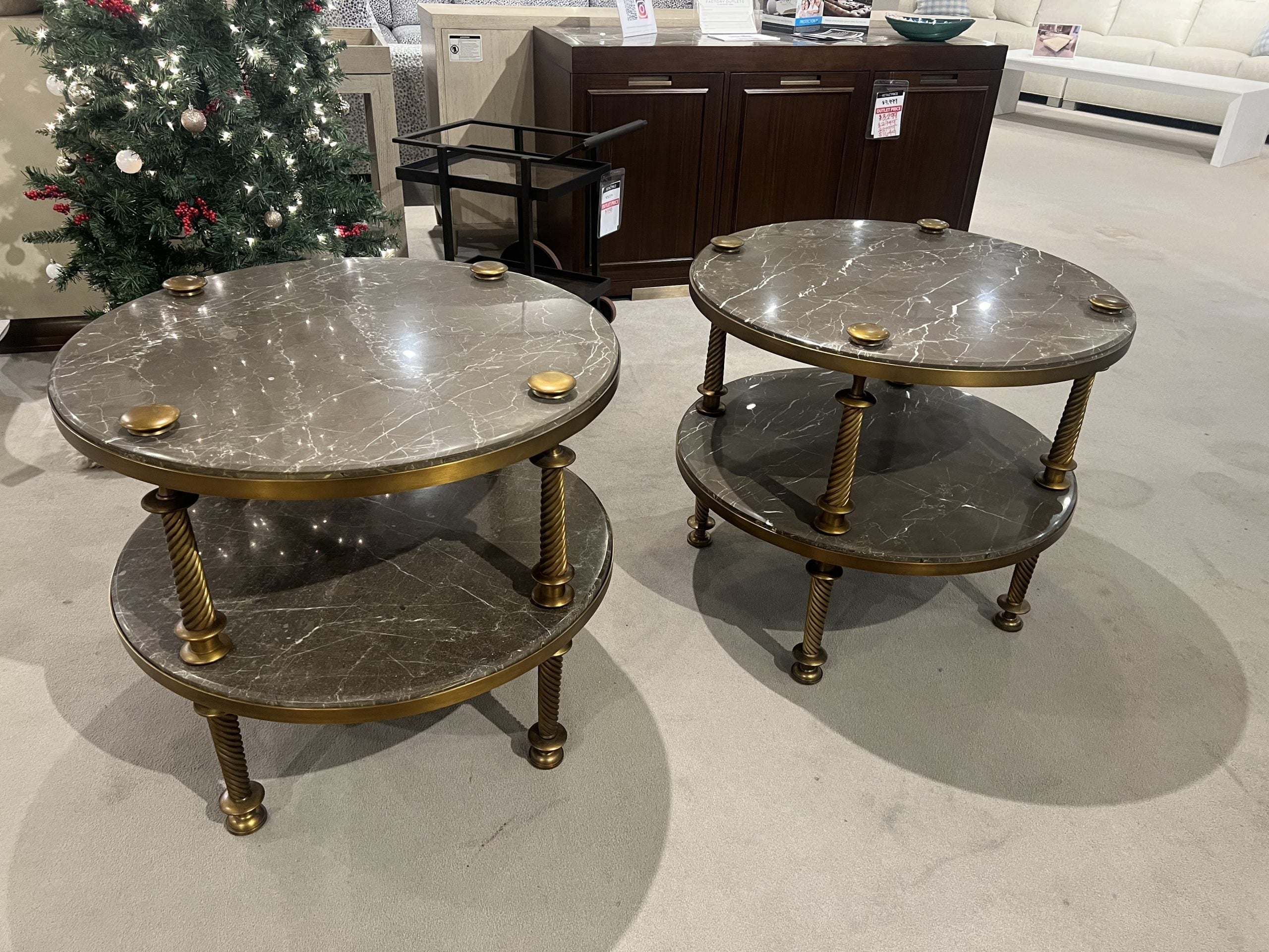 Hickory Chair HC3483-11/50 Watch Hill Round Side Table w/ Stone