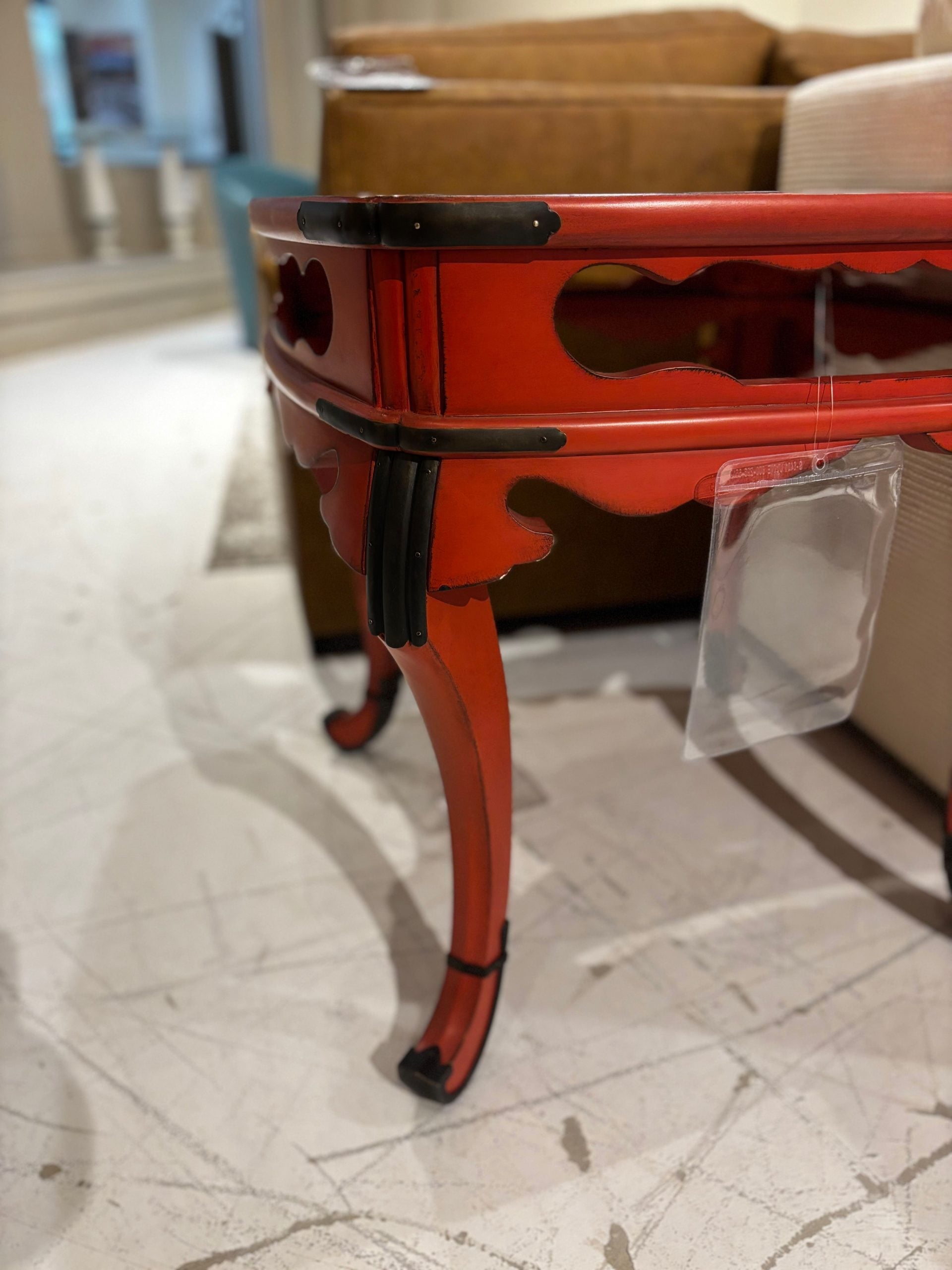 Maitland-Smith 8154-32/20 Elsie Occasional Table Maitland-Smith 8154-32/20 Elsie Occasional Table