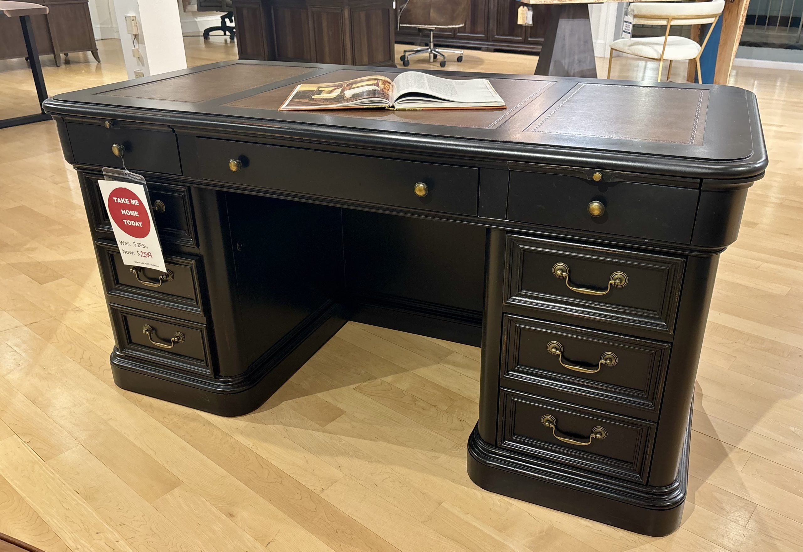 Hekman 79150 Jr Executive Desk