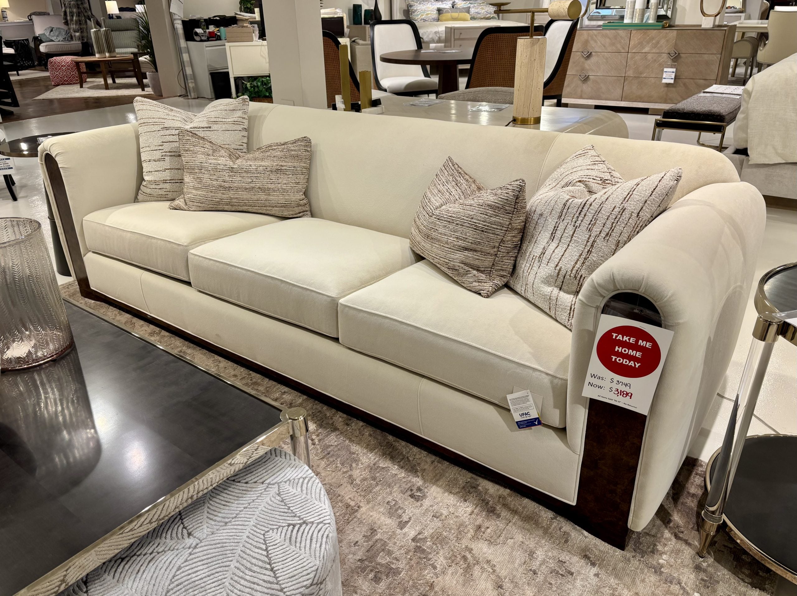 Caracole UPH-022-011-A Dimitri Sofa