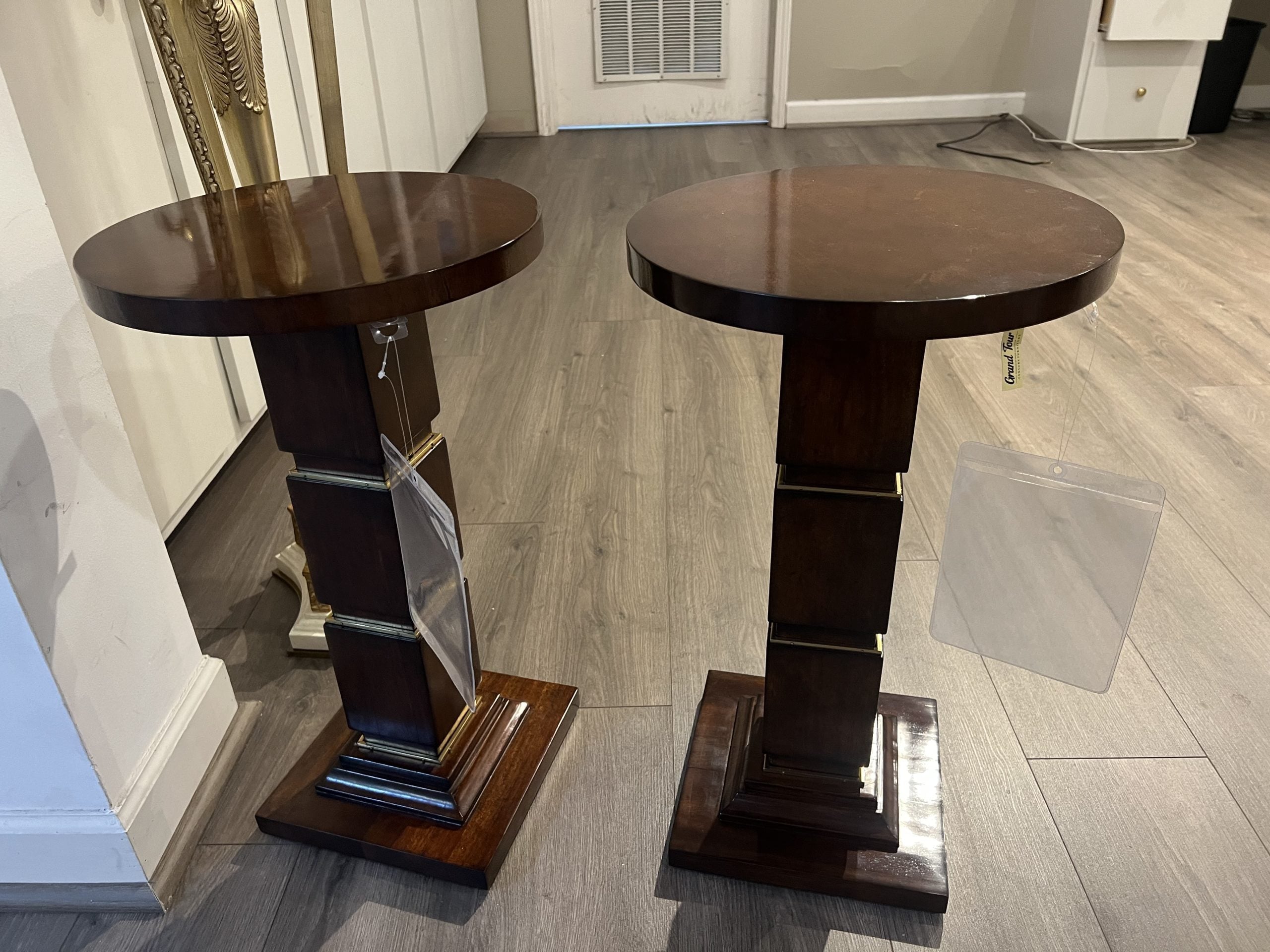 Maitland-Smith HM1084/60 Dandy Accent Table Maitland-Smith HM1084/60 Dandy Accent Table