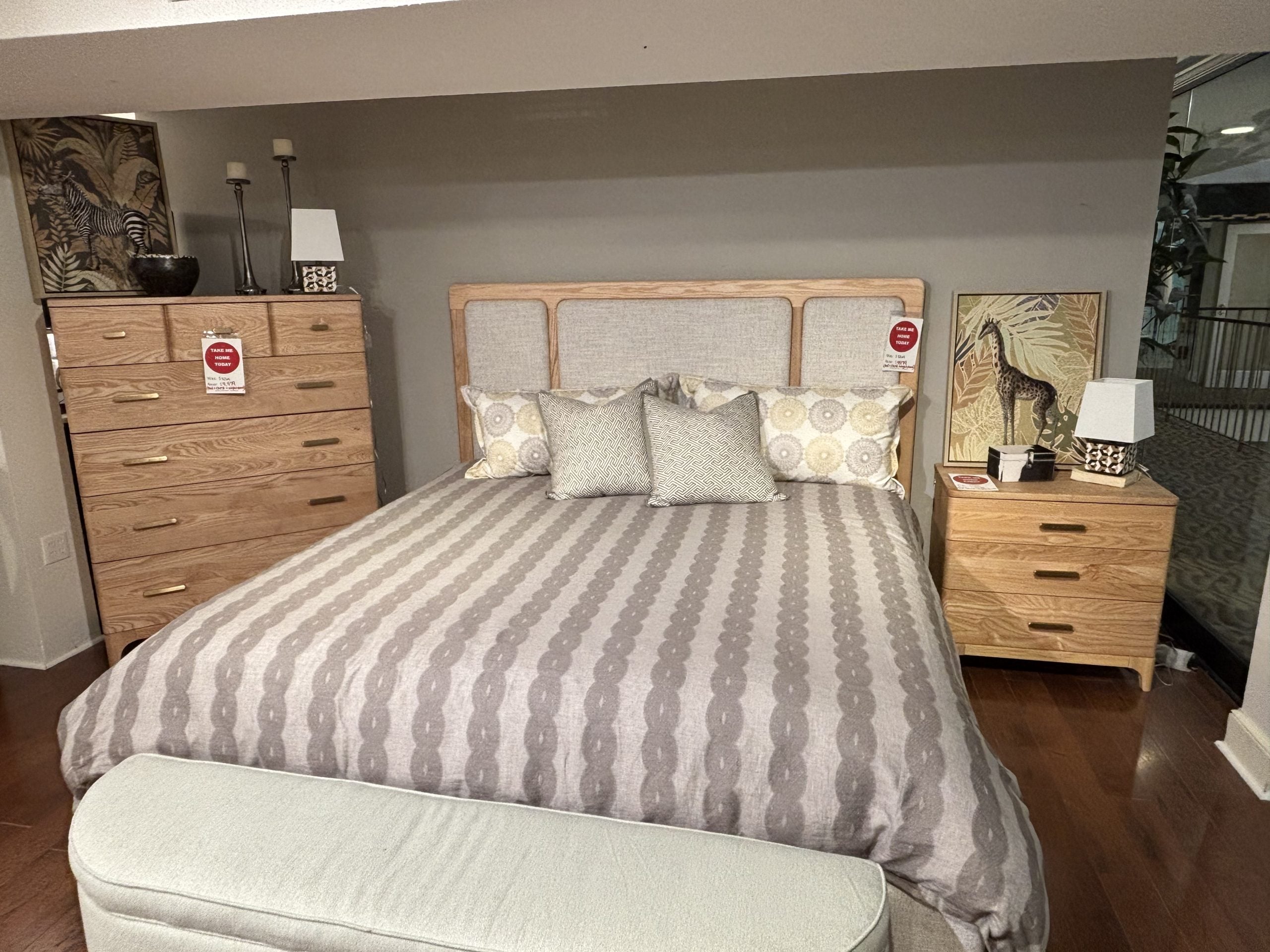 Kincaid 489-316P/420/215 Bedroom Group