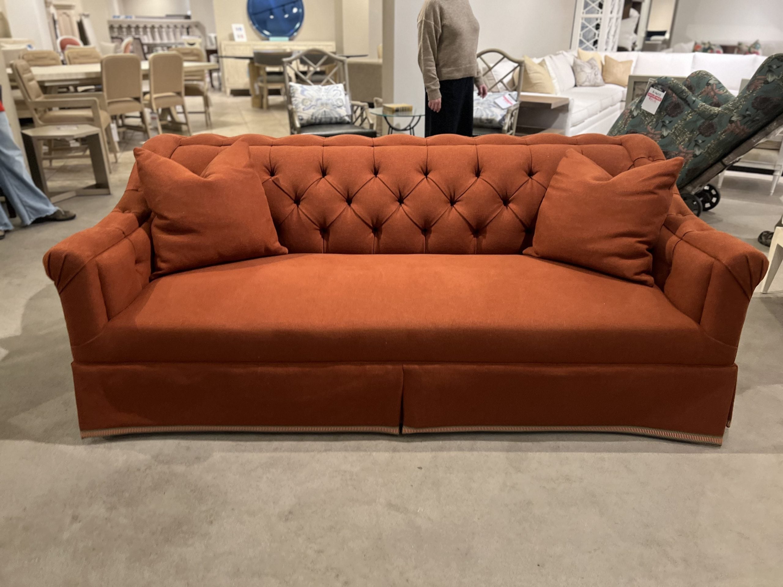 Highland House 2103-82/260	Elizabeth Tufted Skirted Sofa