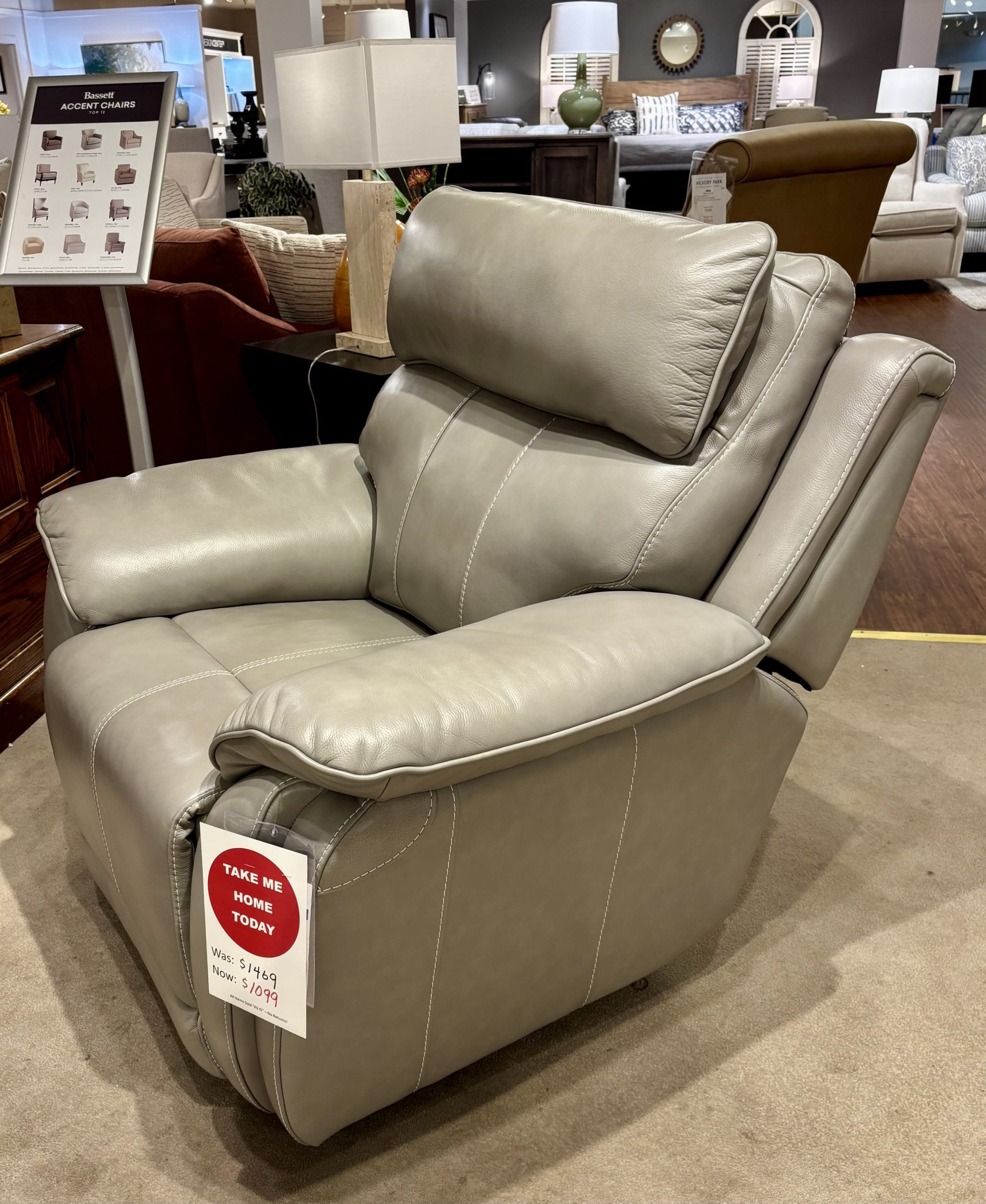 Bassett Furniture 2715-LSECTS Julian Small L Shaped Sectional