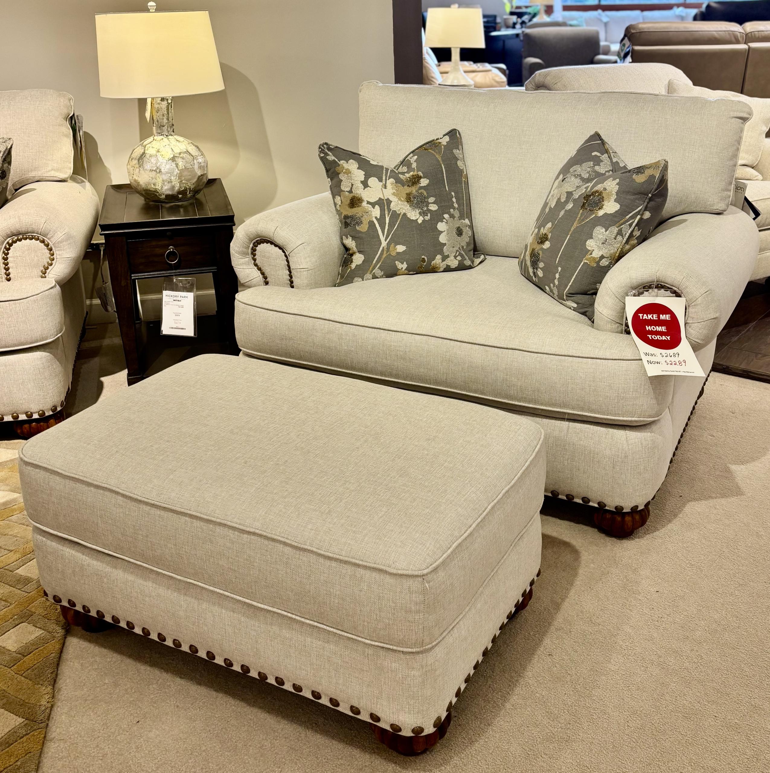 Flexsteel 7322-10 Patterson Chair and Ottoman Flexsteel 7322-10 Patterson Chair and Ottoman