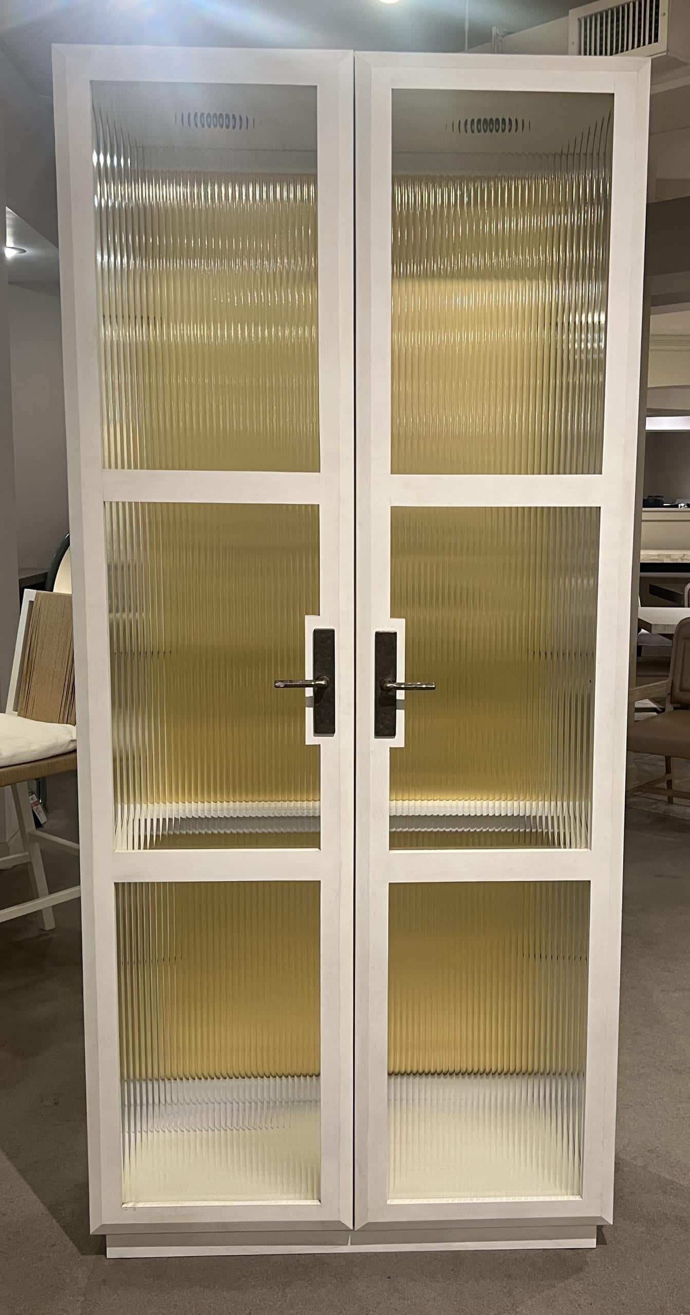 Century C89-775/20 Calore Display Cabinet