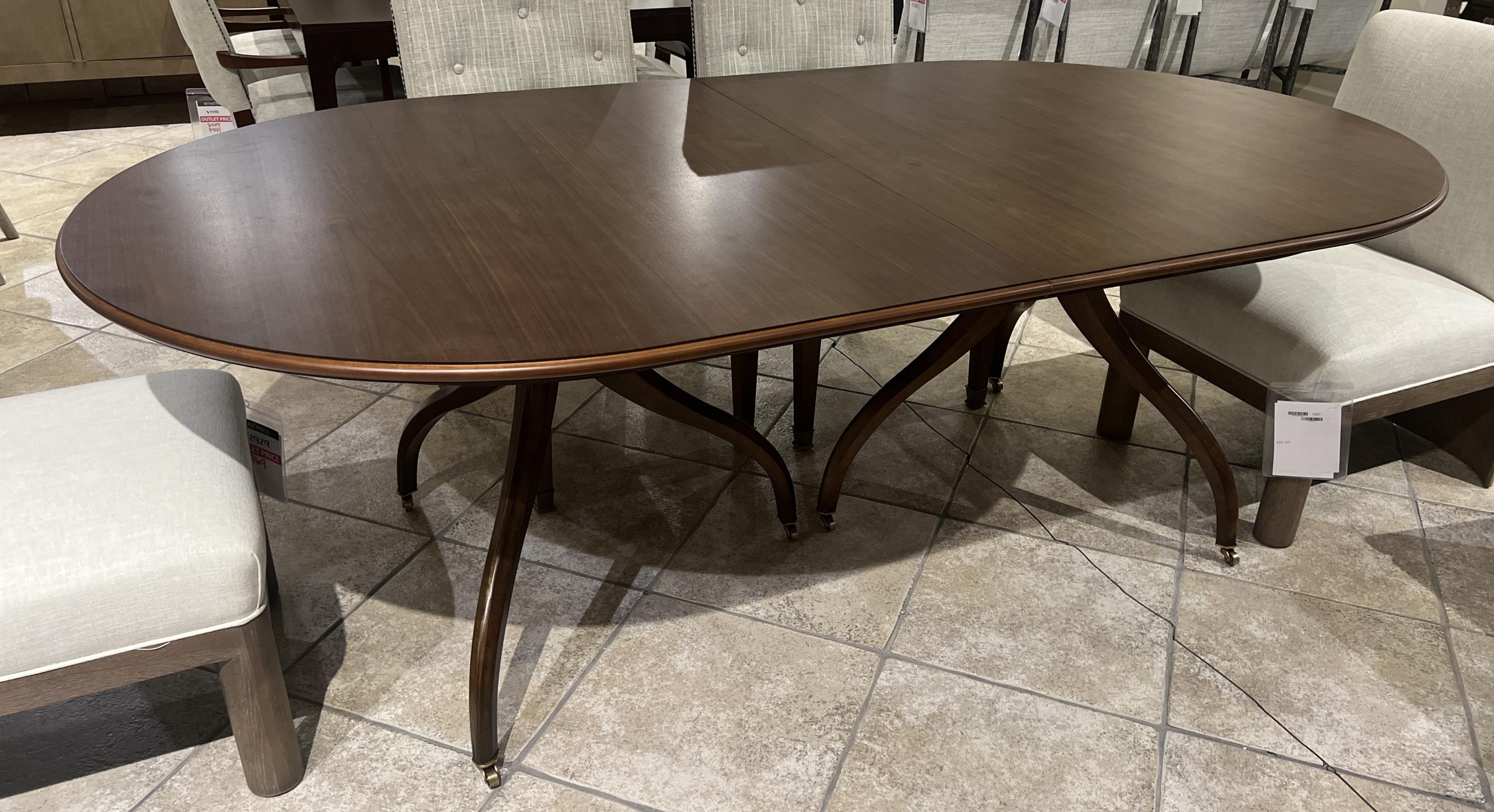 Highland House HH19-847T,848B/10,20 Fenwick Oval Dining Table