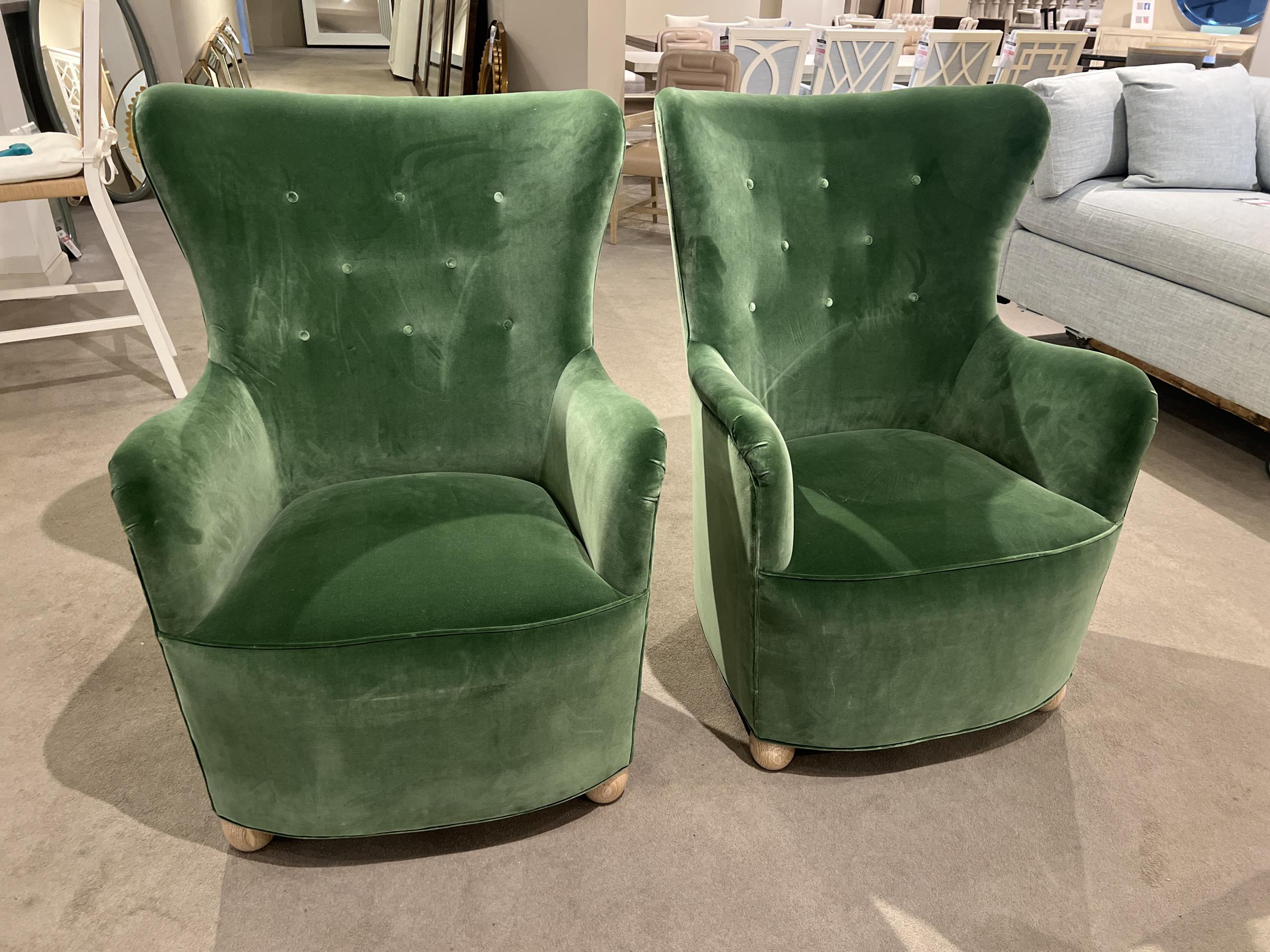 Highland House 2807/350,420 Edgar Wing Chair