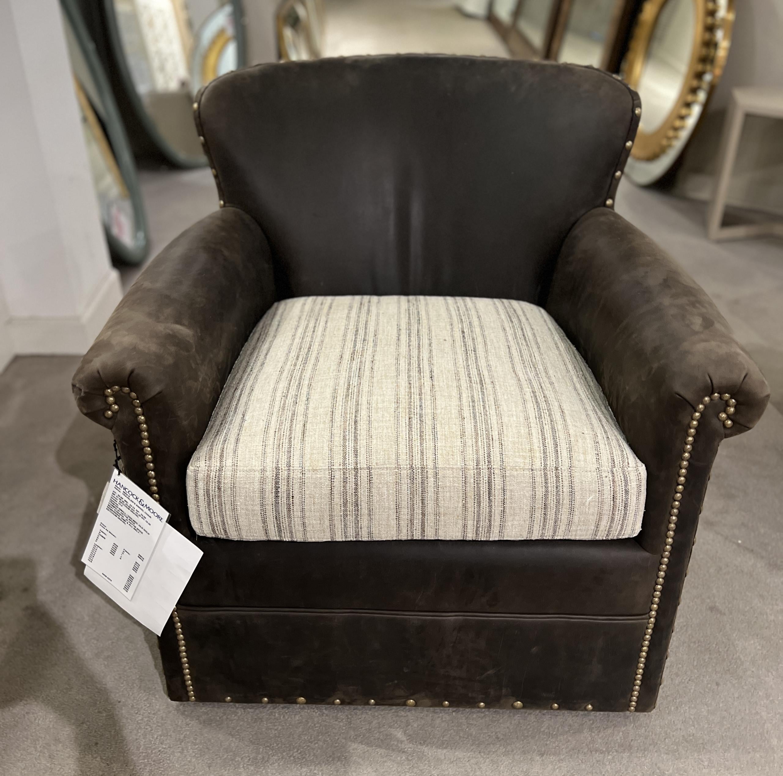 Hancock and Moore 5852-S/436 Traveler's Swivel Chair