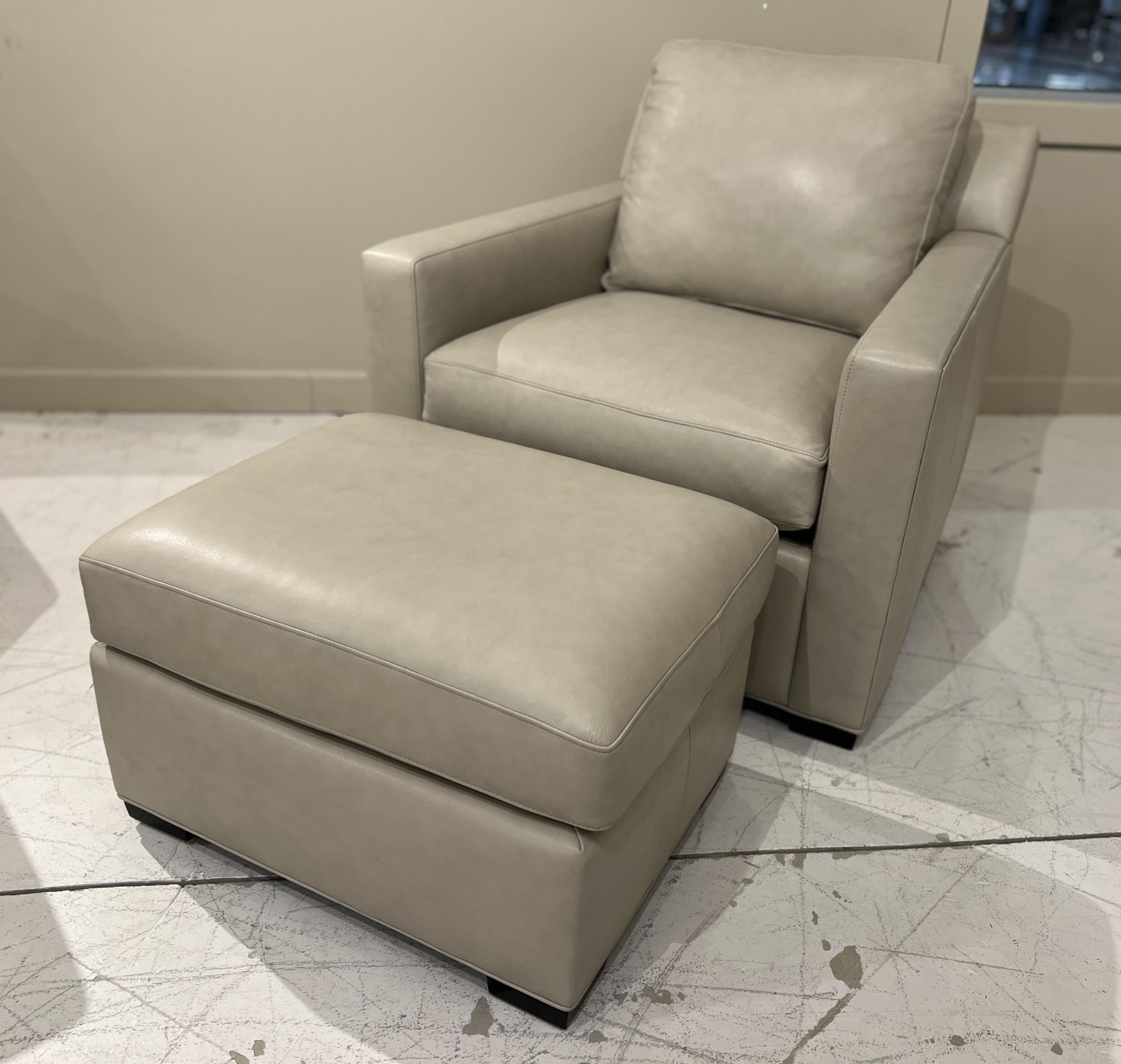 Hancock and Moore E6869-O-BIS/1410 Lawson Ottoman Hancock and Moore E6869-O-BIS/1410 Lawson Ottoman